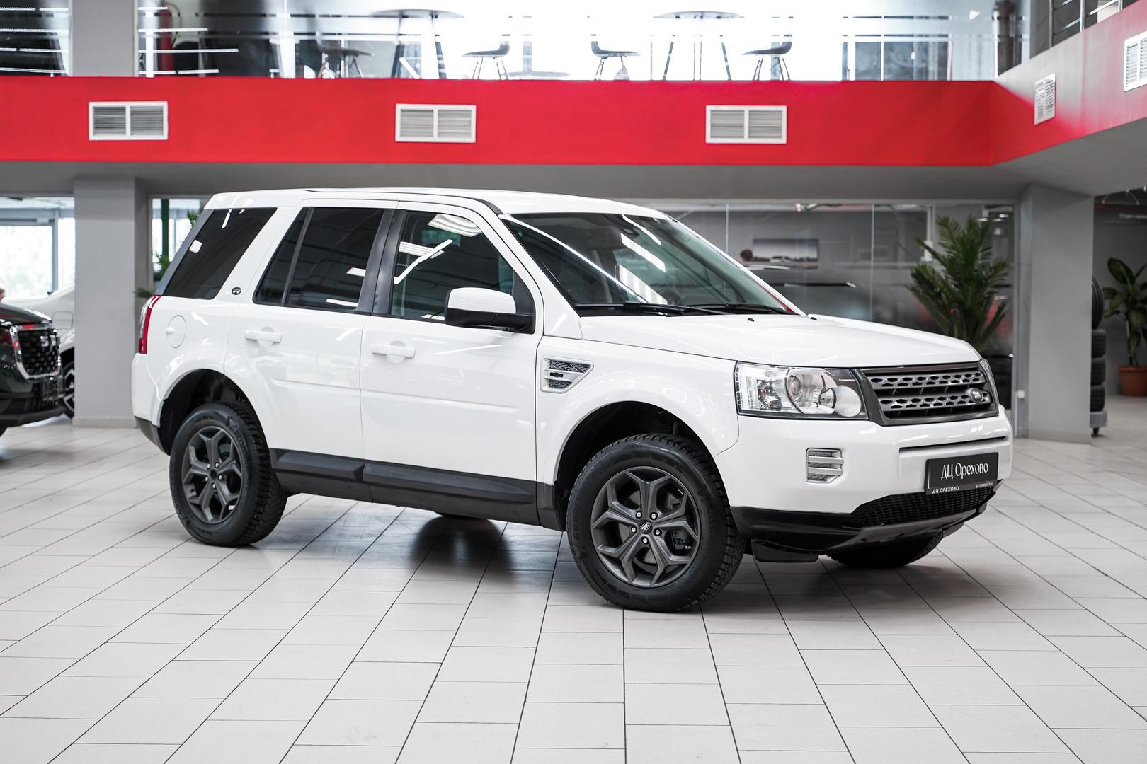 Land Rover Freelander 2011, белый, ДЦ Орехово
