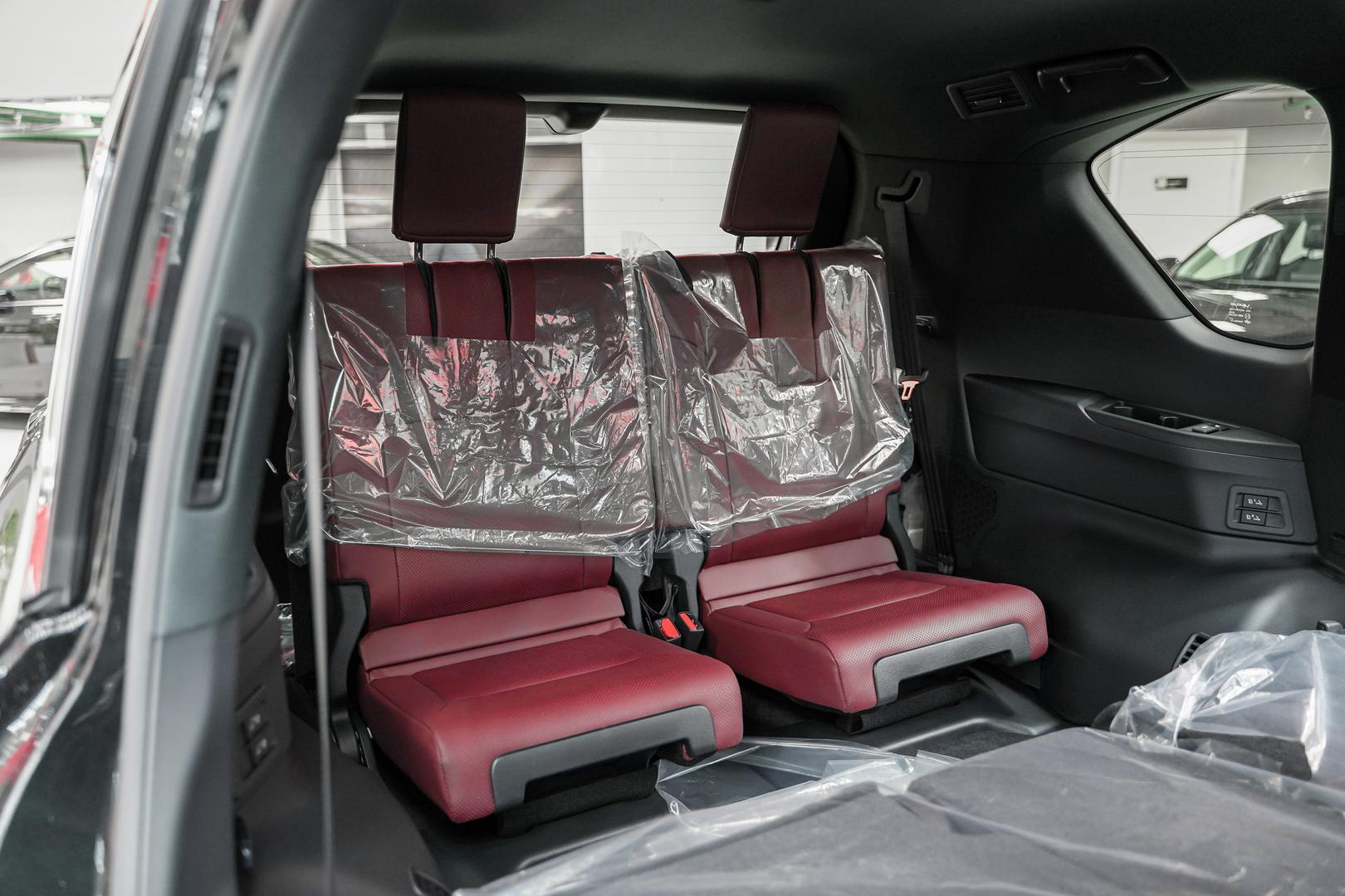 Lexus LX 2026, черный, ДЦ Орехово