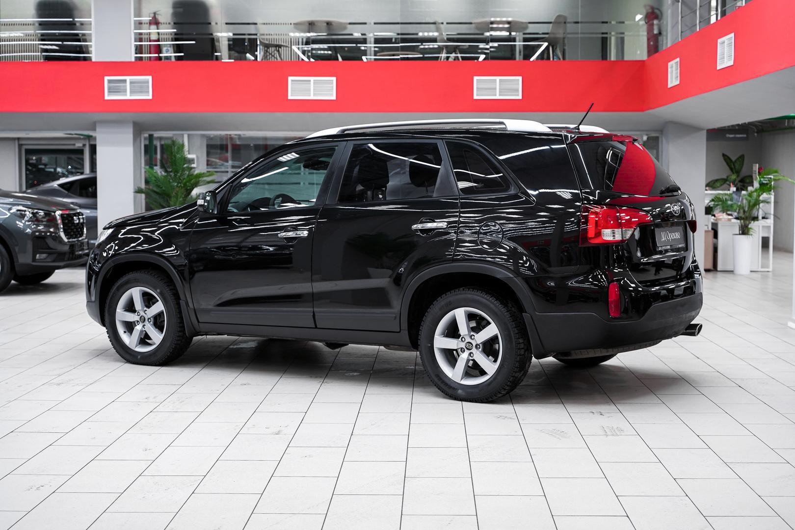 Kia Sorento 2014, черный, ДЦ Орехово