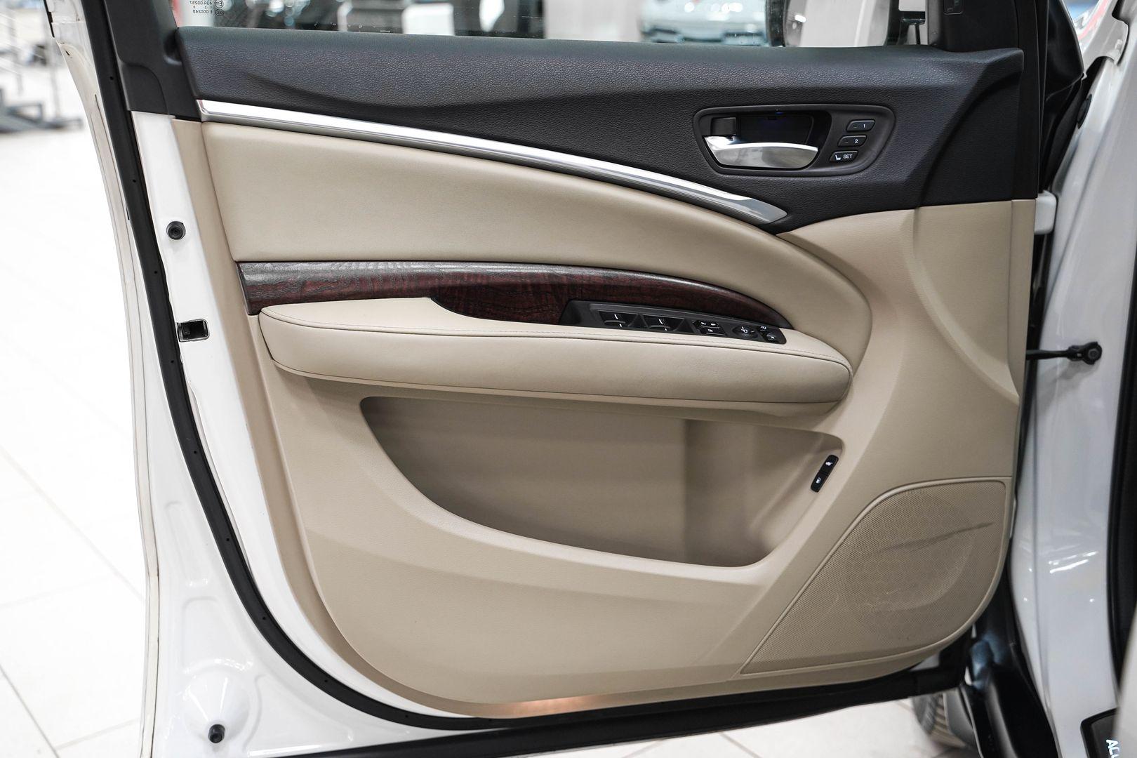 Acura MDX 2014, белый, ДЦ Орехово