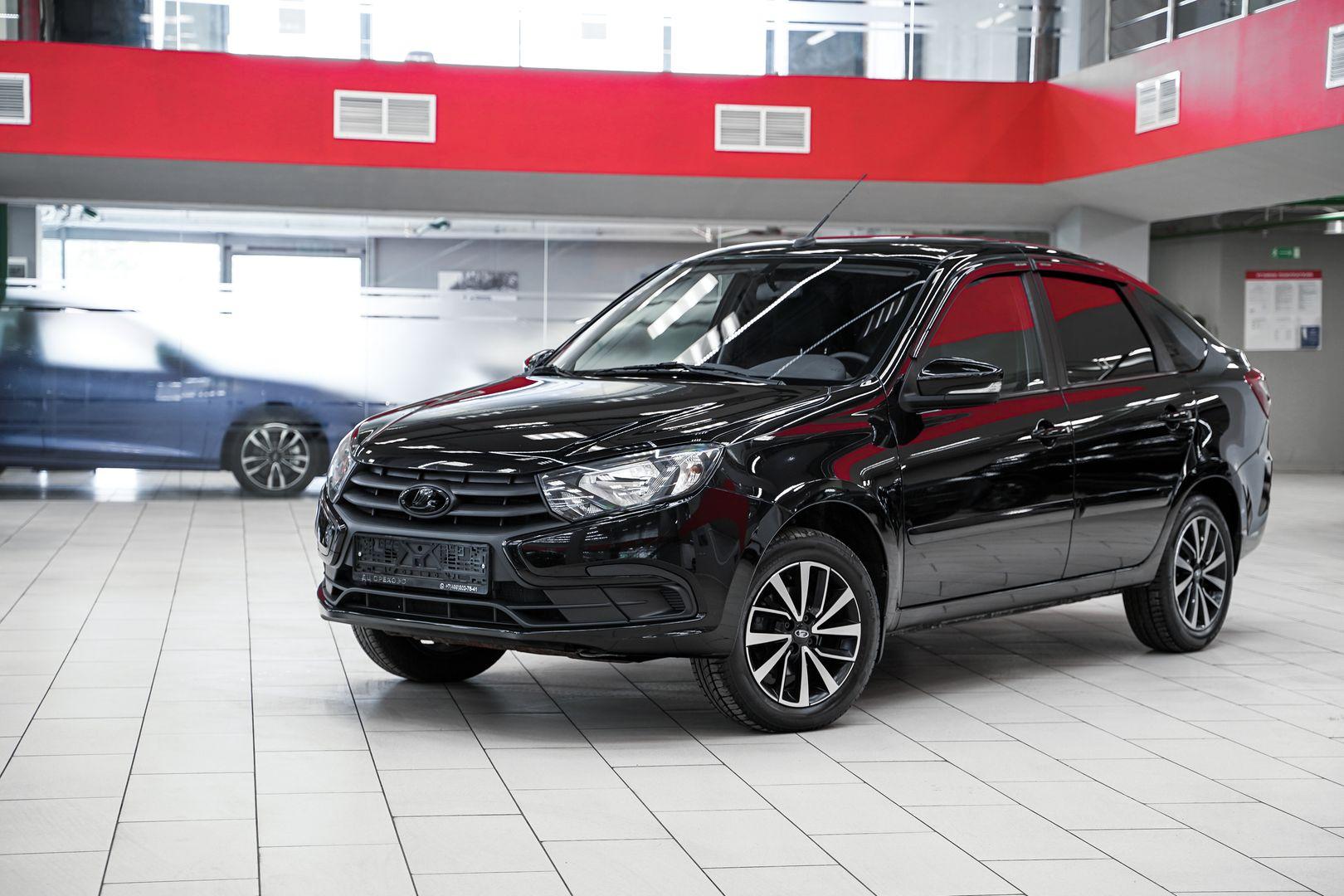 LADA (ВАЗ) Granta 2022, черный, ДЦ Орехово