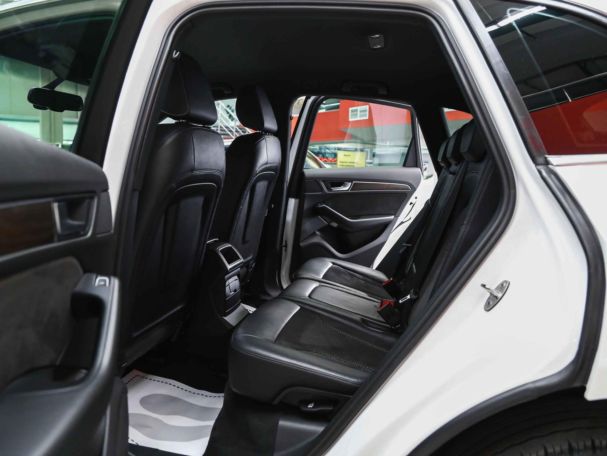 Audi Q5 2014, белый, ДЦ Орехово