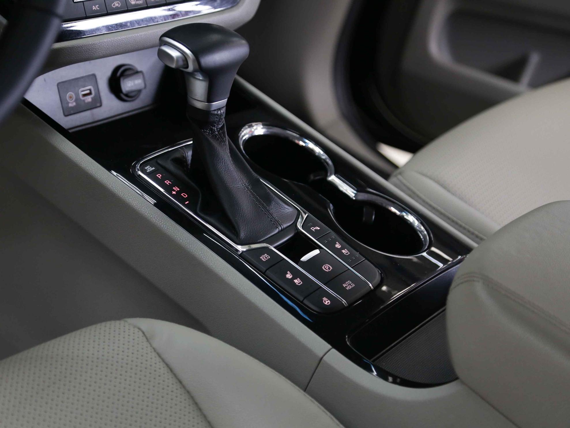 Kia Carnival 2019, черный, ДЦ Орехово