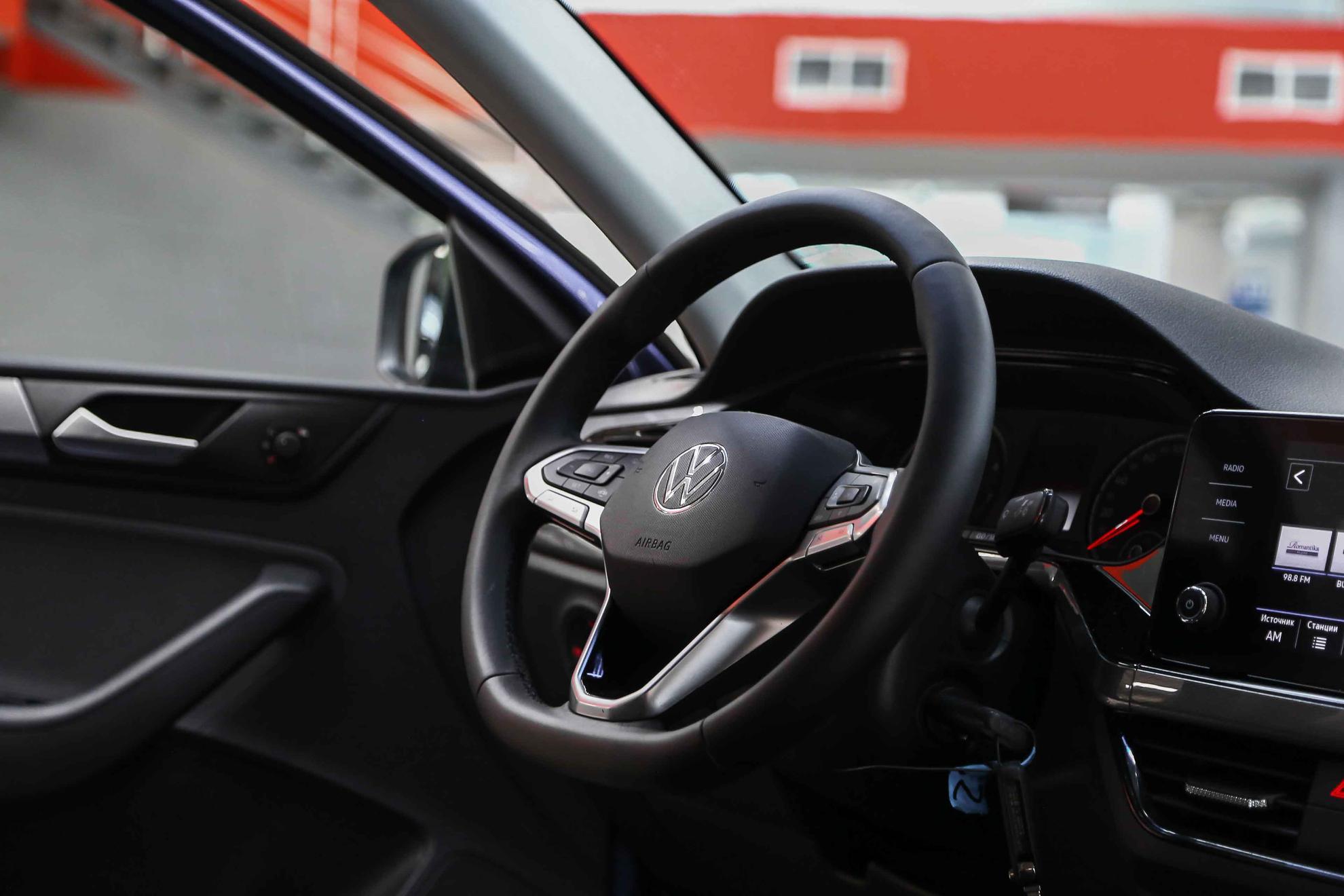 Volkswagen Polo 2020, синий, ДЦ Орехово