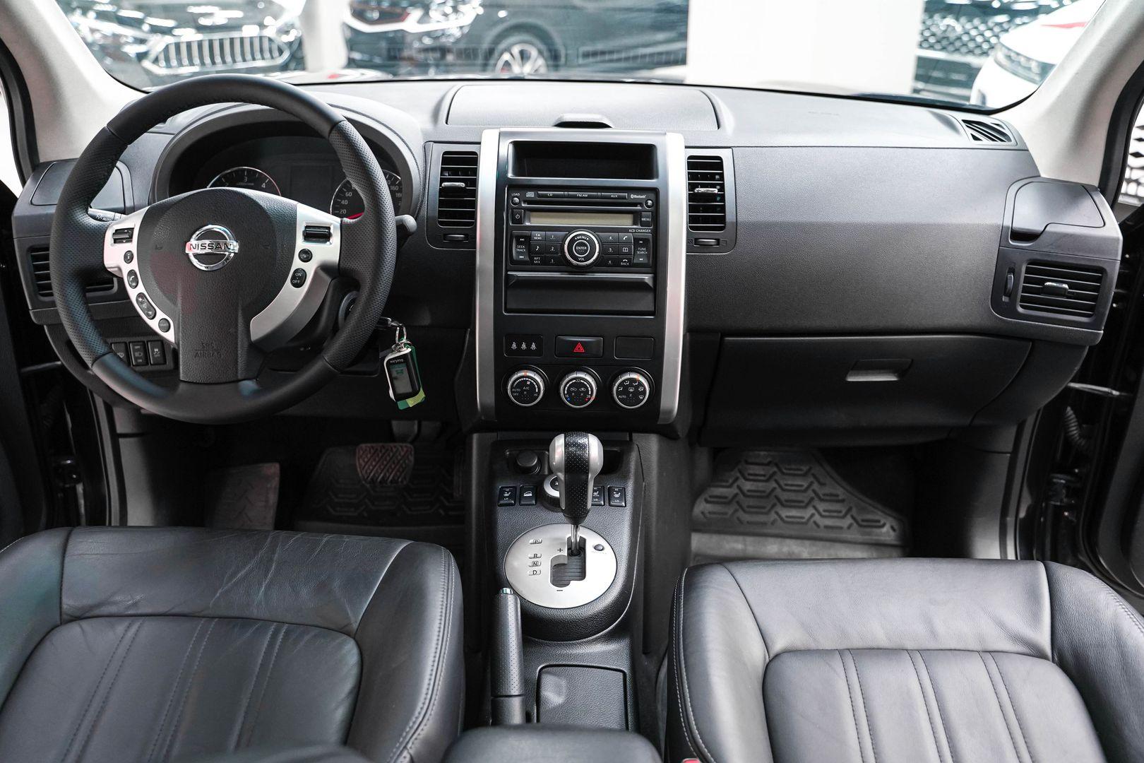 Nissan X-Trail 2011, черный, ДЦ Орехово
