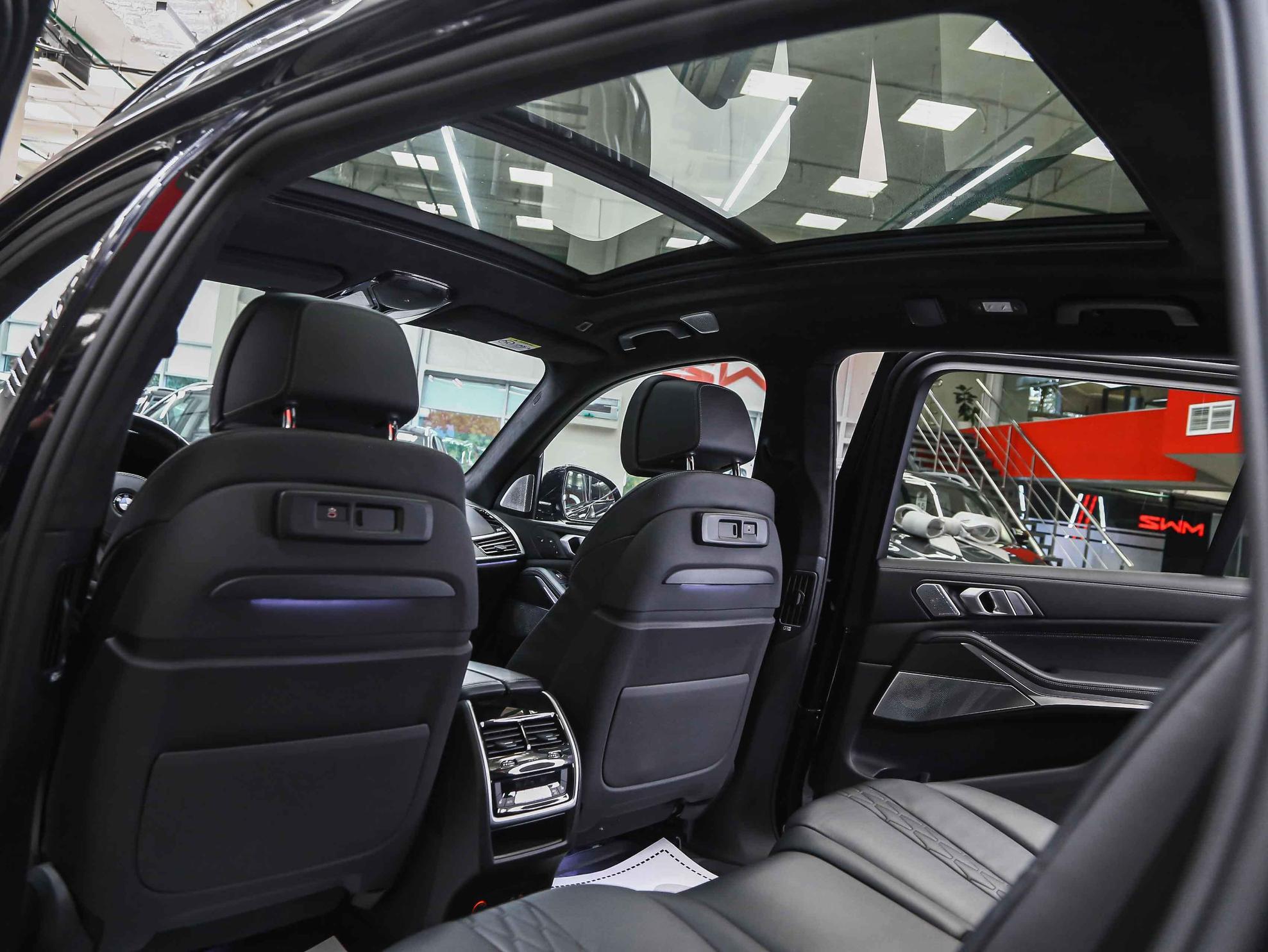 BMW X7 2020, черный, ДЦ Орехово