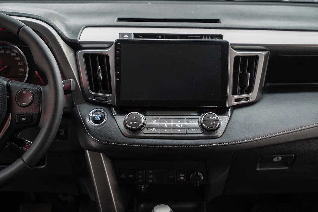 Toyota RAV4 2015, серый, ДЦ Орехово