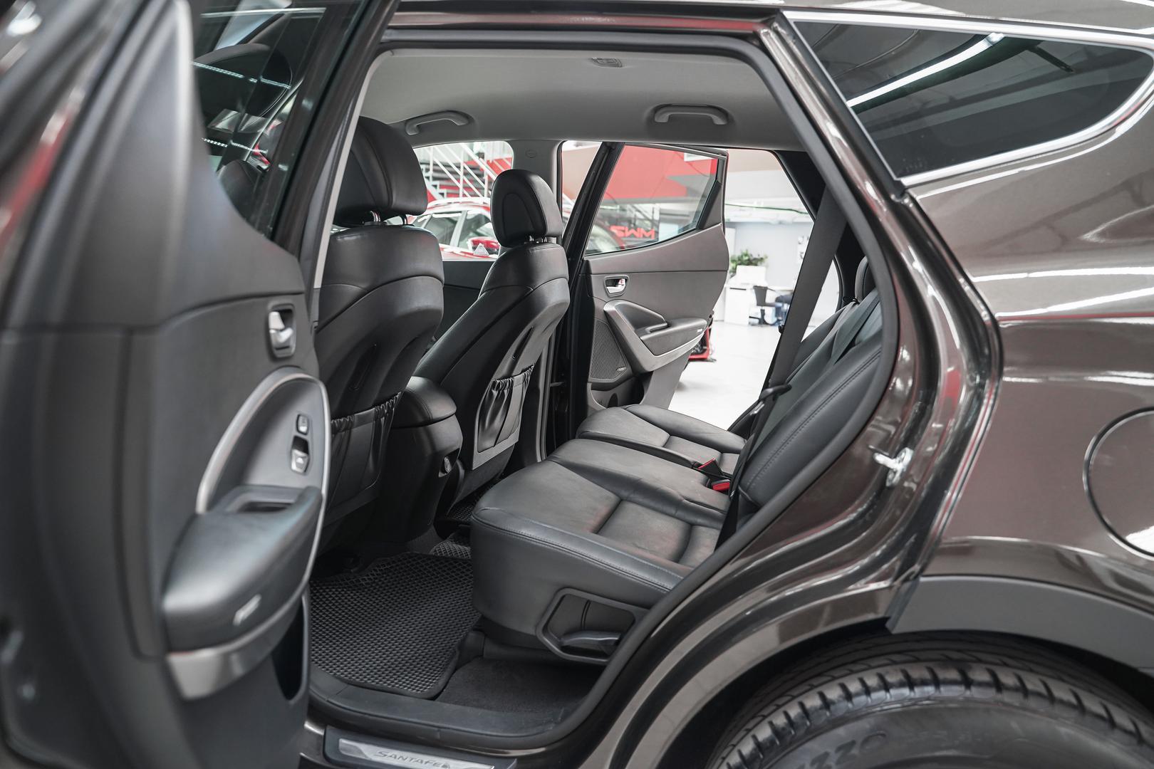 Hyundai Santa Fe 2016, коричневый, ДЦ Орехово