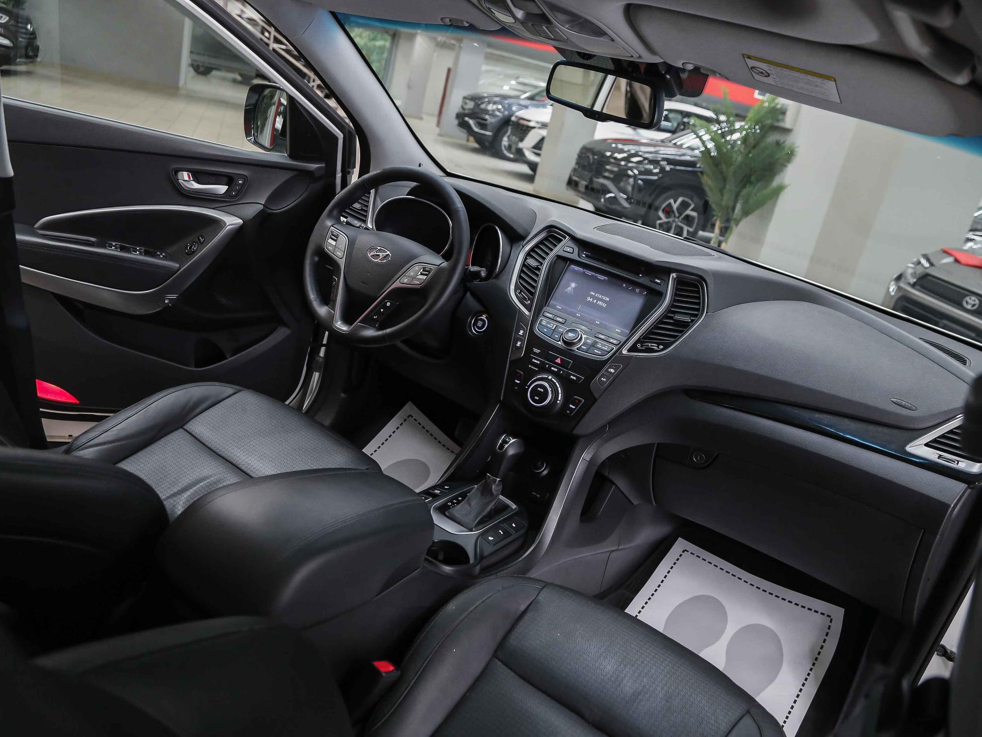 Hyundai Santa Fe 2013, белый, ДЦ Орехово