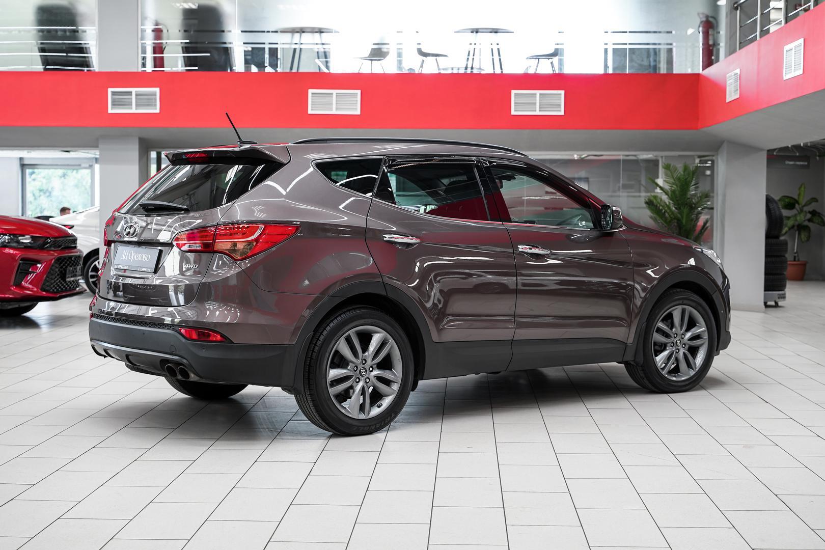 Hyundai Santa Fe 2012, коричневый, ДЦ Орехово