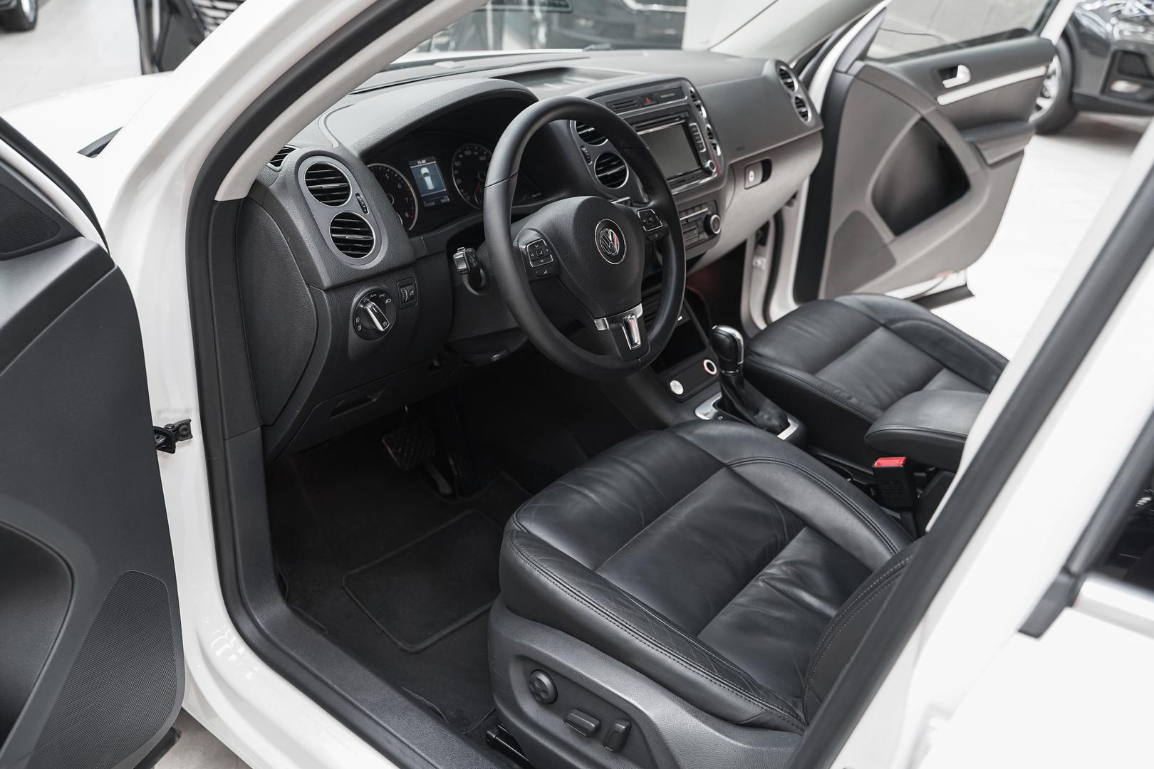 Volkswagen Tiguan 2013, белый, ДЦ Орехово