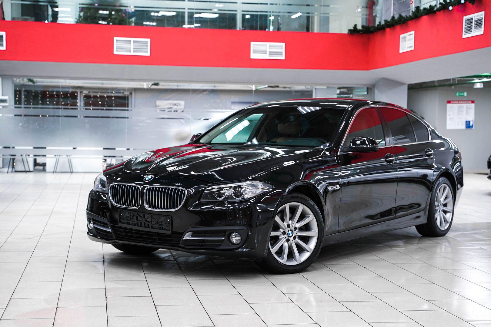 BMW 5 серии 2016, черный, ДЦ Орехово