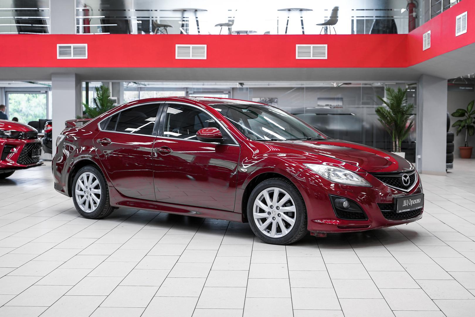 Mazda 6 2010, красный, ДЦ Орехово