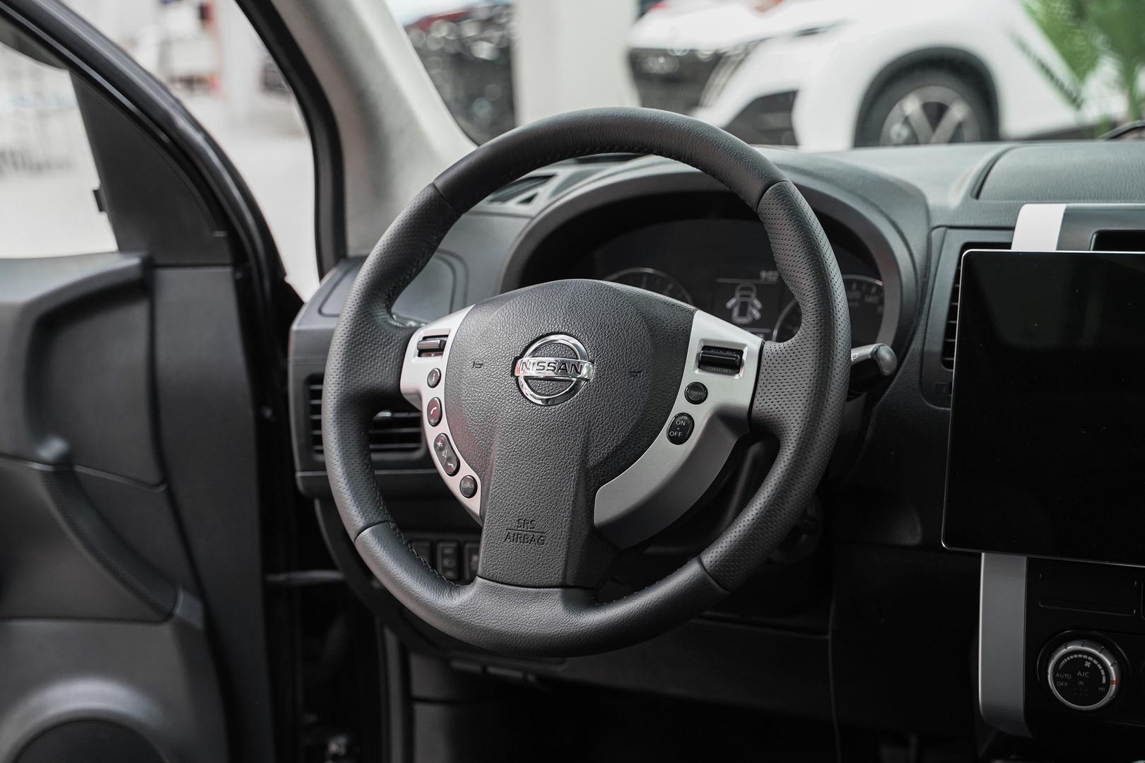 Nissan X-Trail 2011, черный, ДЦ Орехово