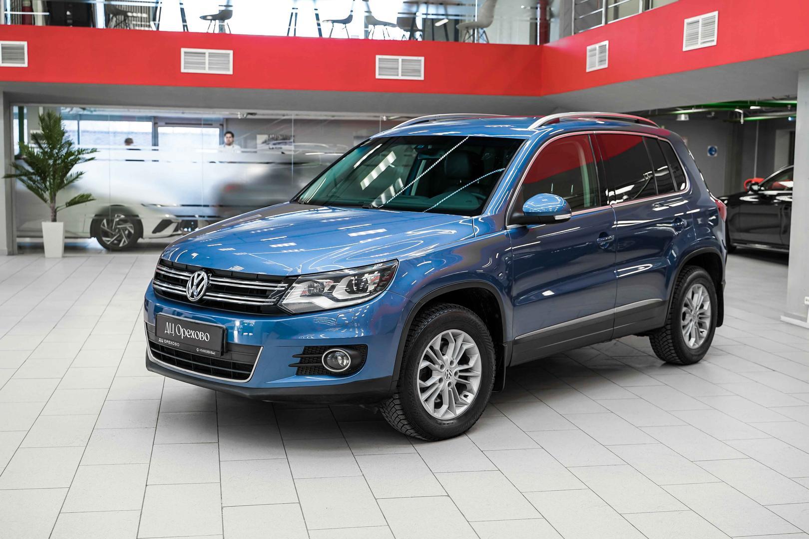 Volkswagen Tiguan 2011, синий, ДЦ Орехово