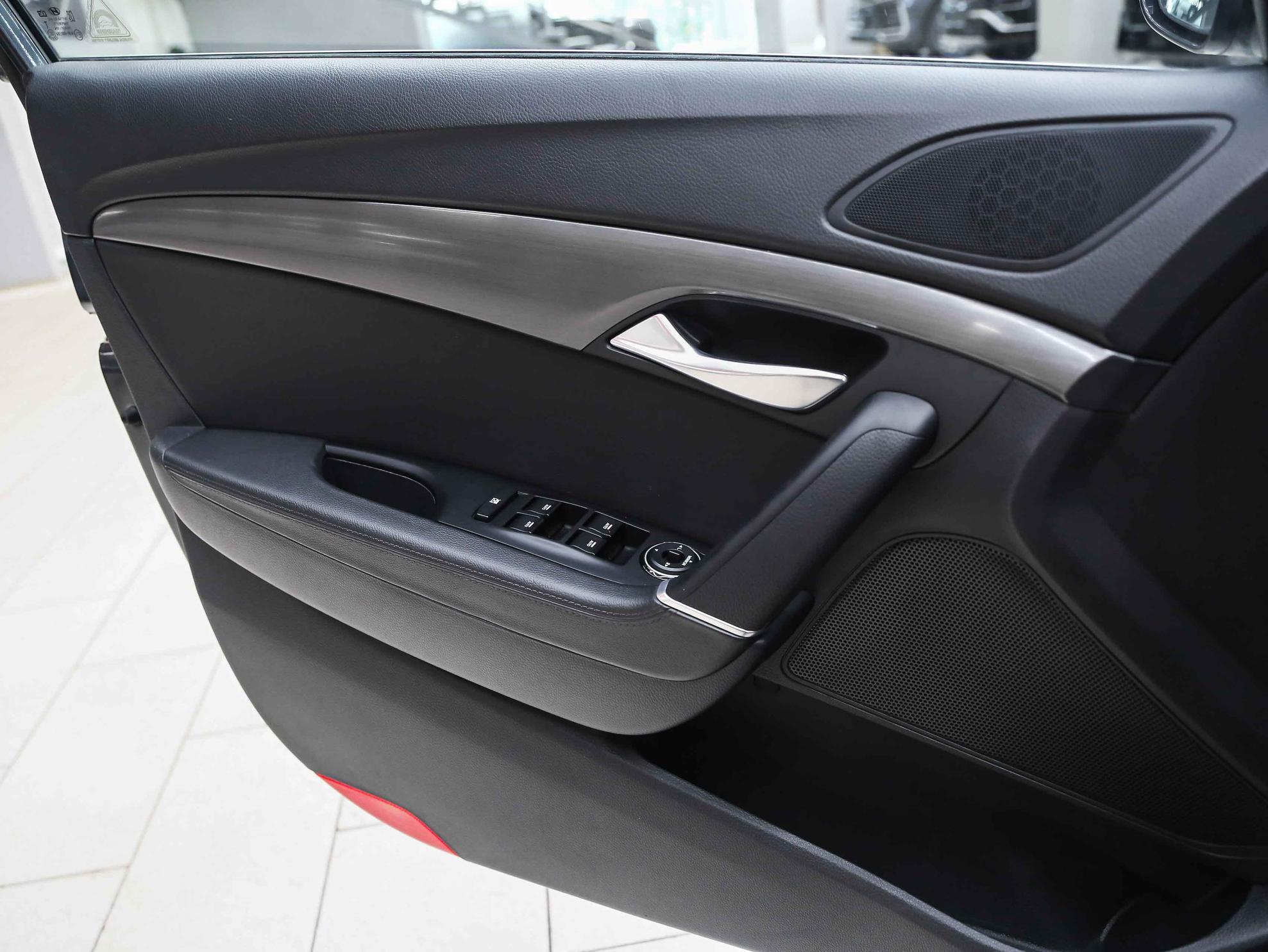 Hyundai i40 2016, серый, ДЦ Орехово