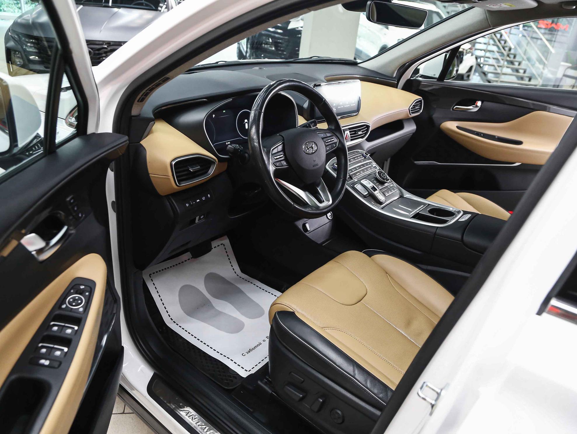Hyundai Santa Fe 2021, белый, ДЦ Орехово
