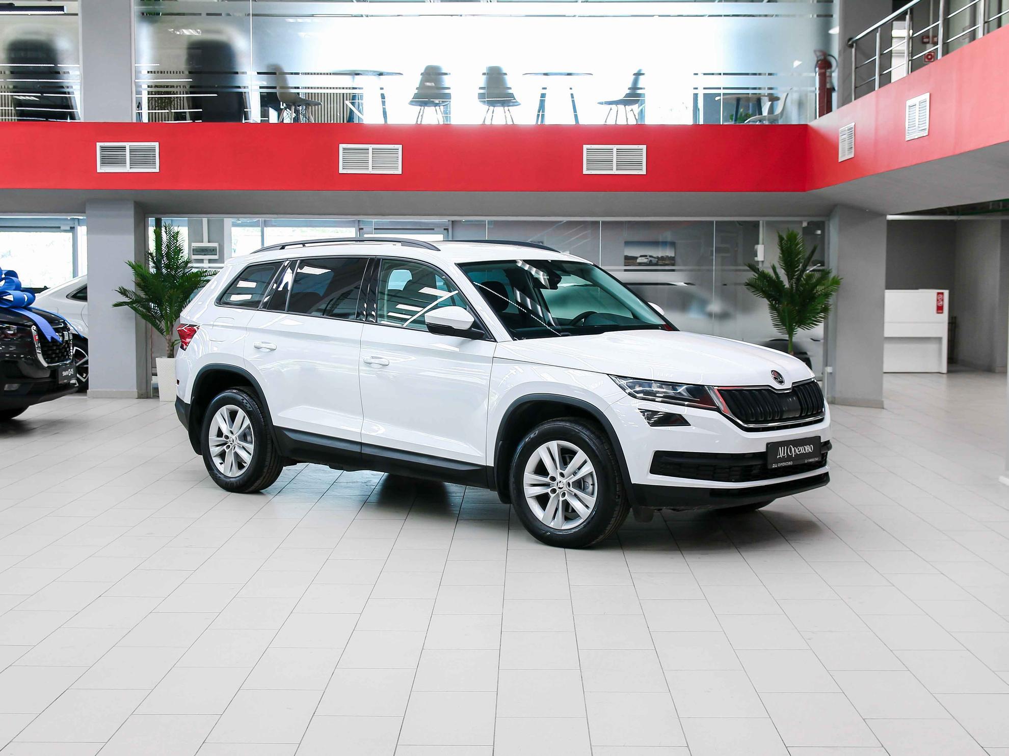 Skoda Kodiaq 2020, белый, ДЦ Орехово