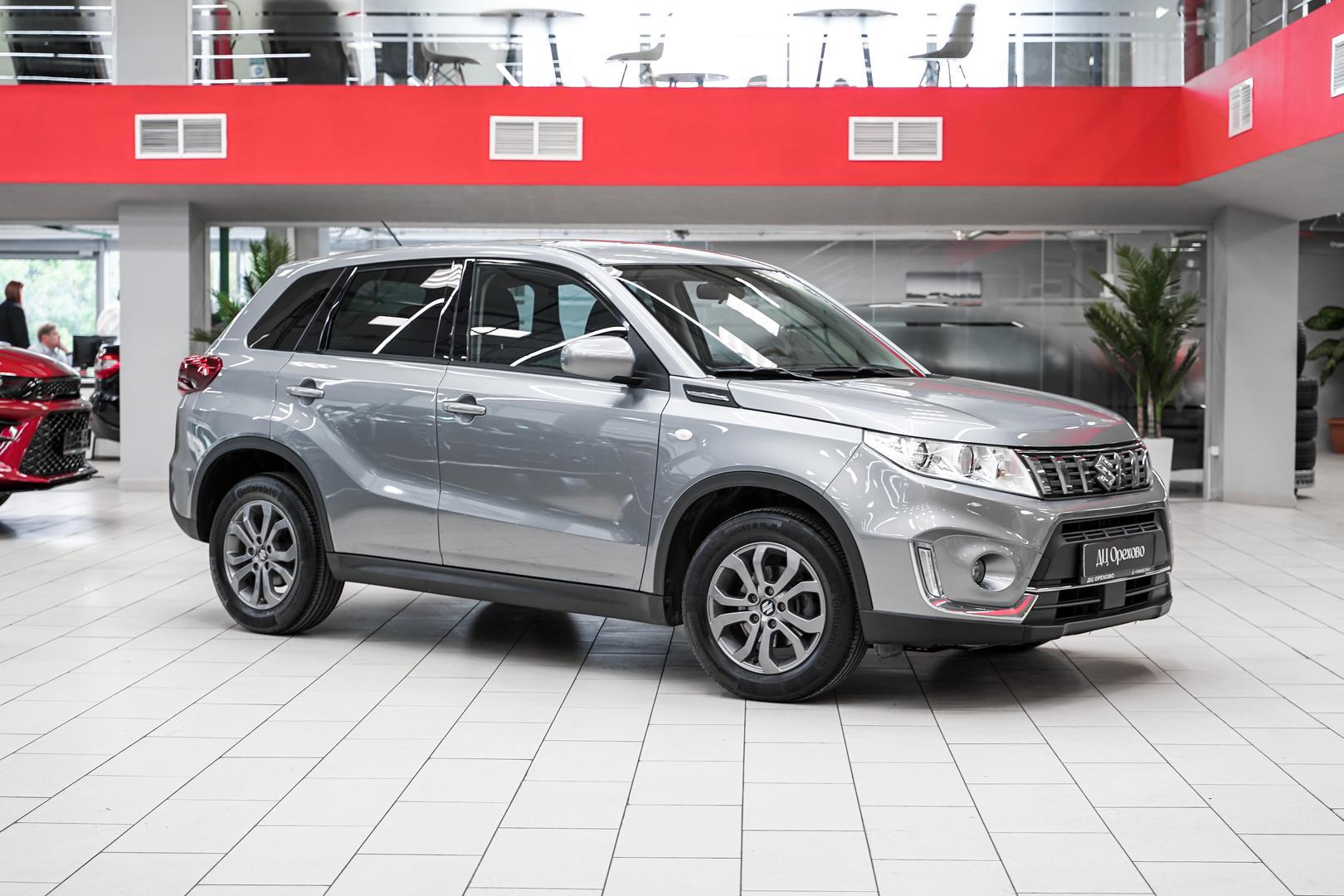 Suzuki Vitara 2020, серый, ДЦ Орехово