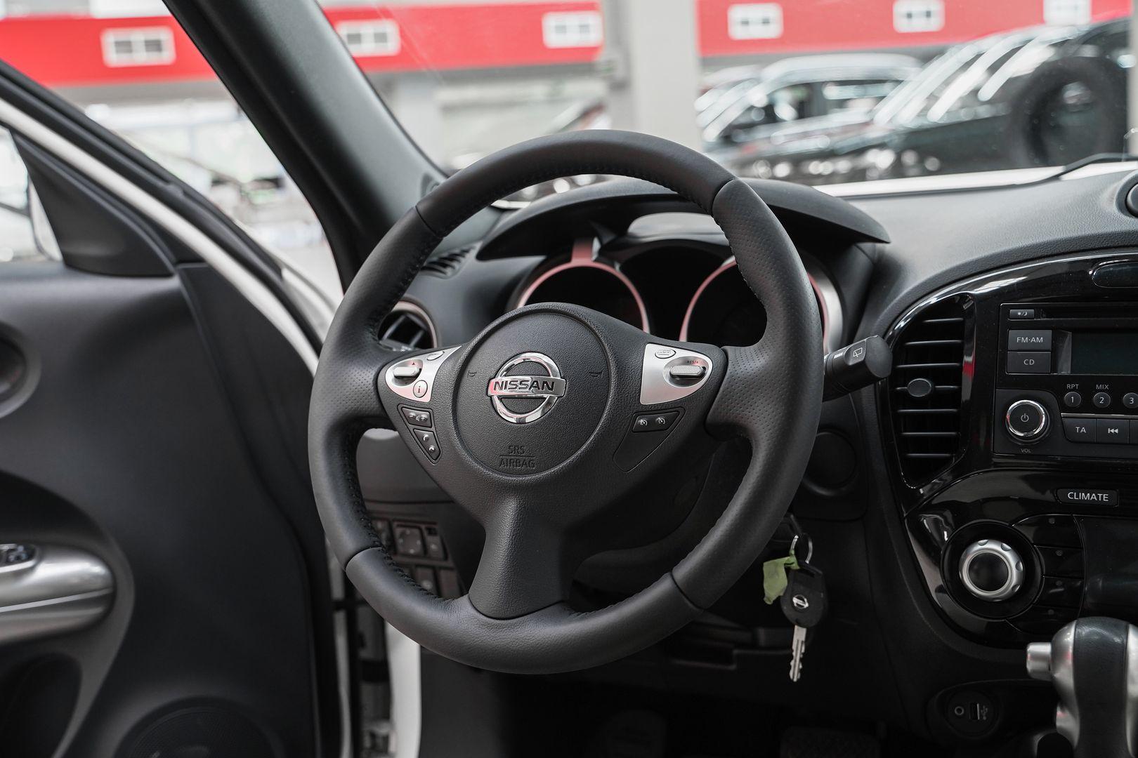 Nissan Juke 2013, белый, ДЦ Орехово