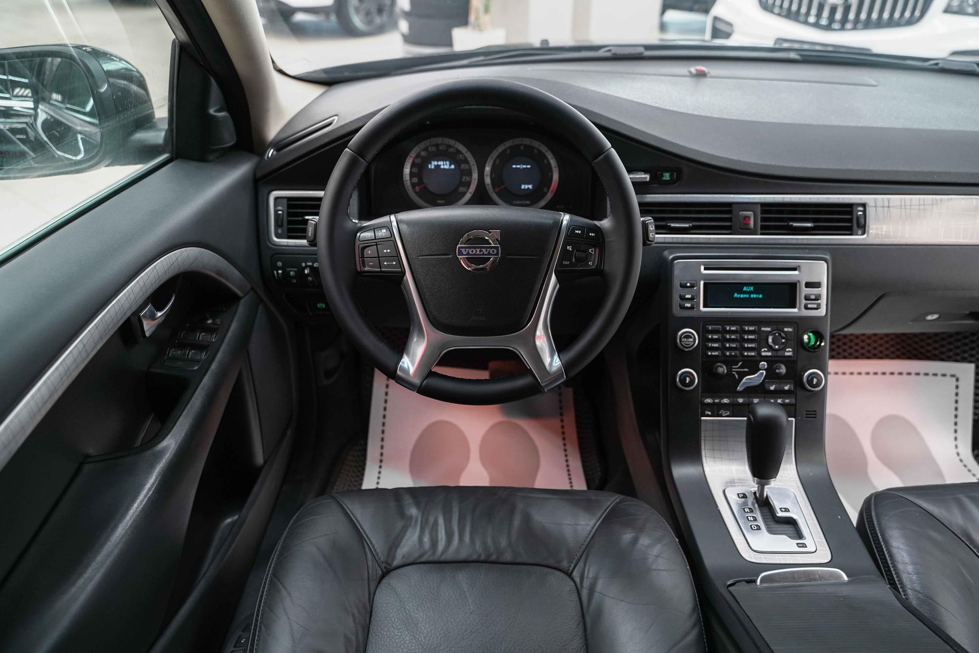 Volvo XC70 2008, черный, ДЦ Орехово