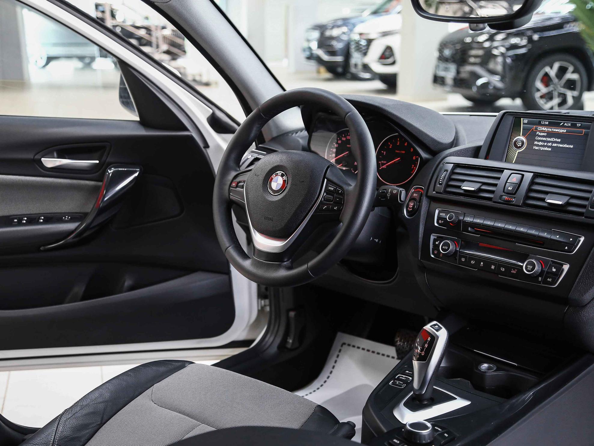 BMW 1 серии 2013, белый, ДЦ Орехово