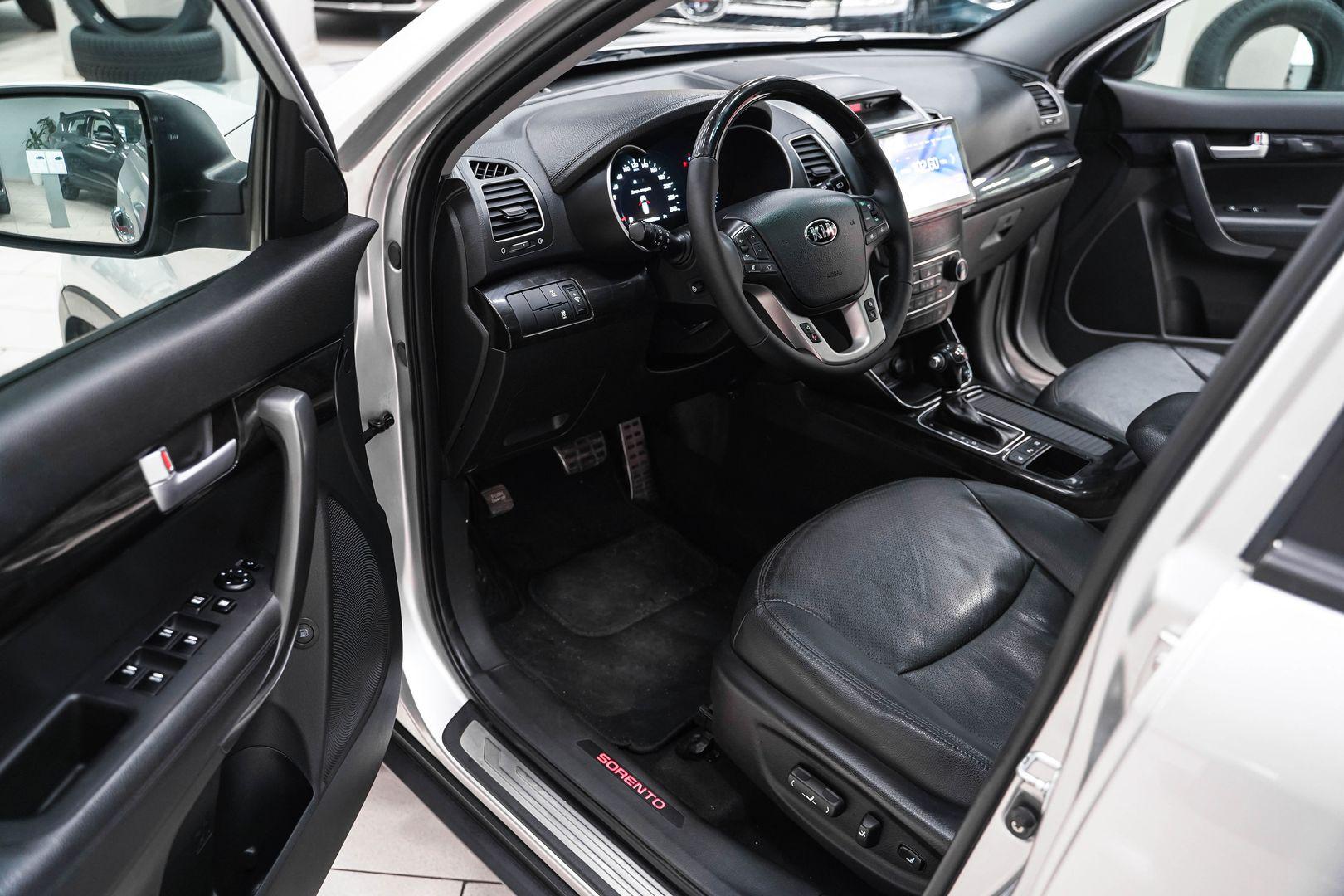 Kia Sorento 2014, серебряный, ДЦ Орехово