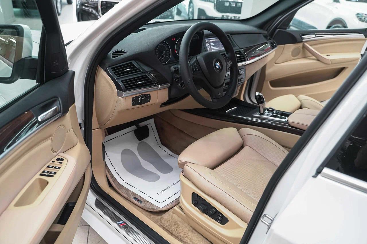 BMW X5 2011, белый, ДЦ Орехово