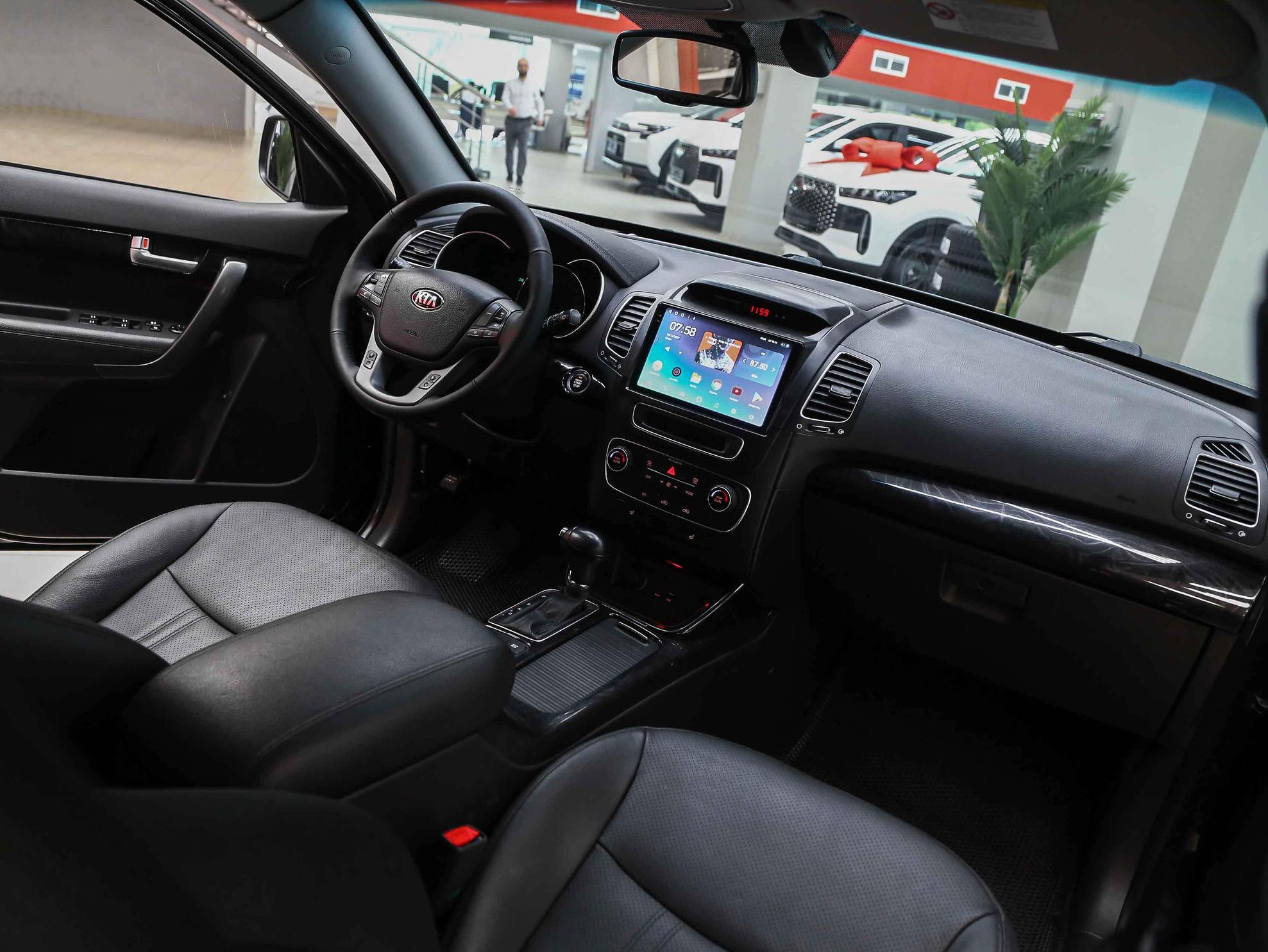 Kia Sorento 2017, черный, ДЦ Орехово