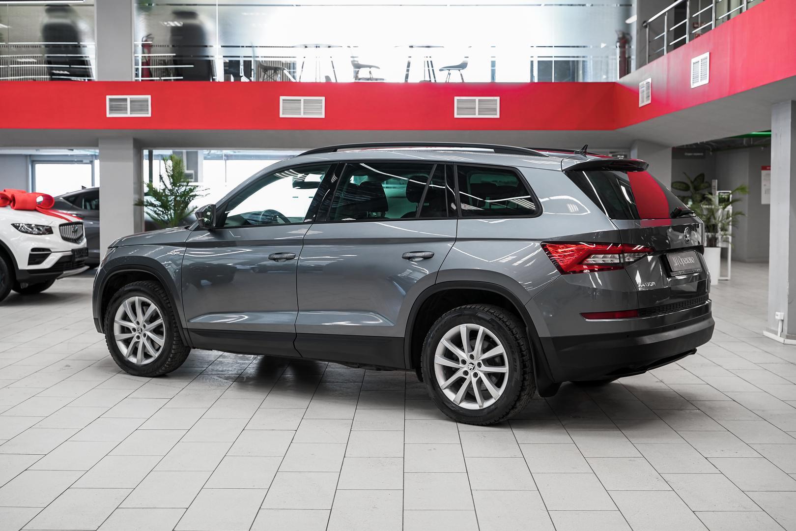 Skoda Kodiaq 2018, серый, ДЦ Орехово