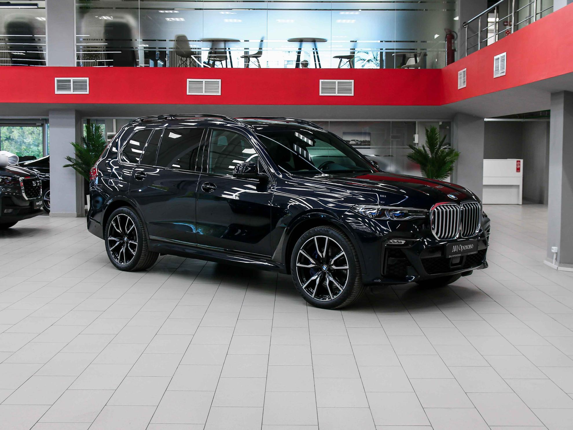 BMW X7 2020, черный, ДЦ Орехово