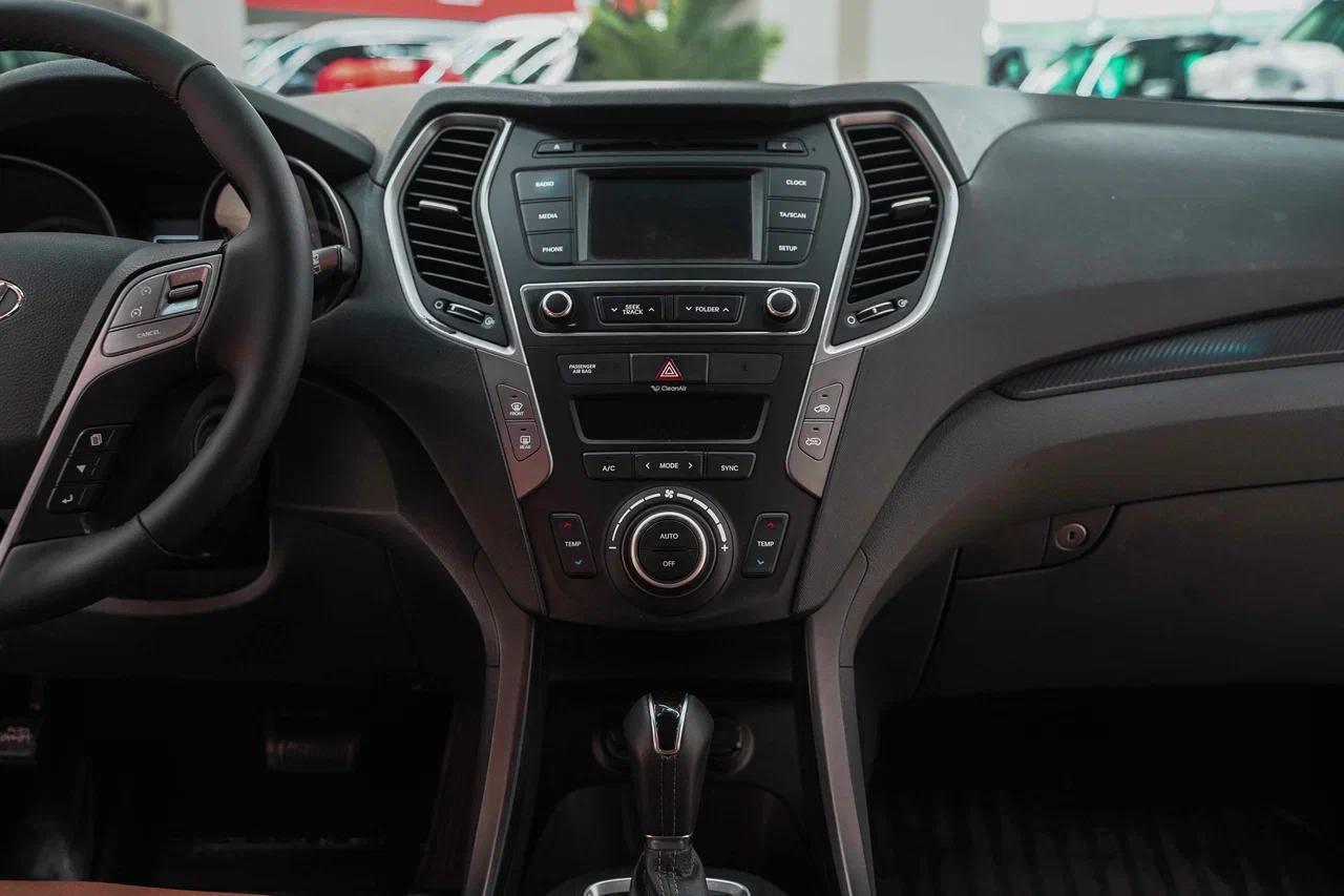 Hyundai Santa Fe 2017, серебряный, ДЦ Орехово