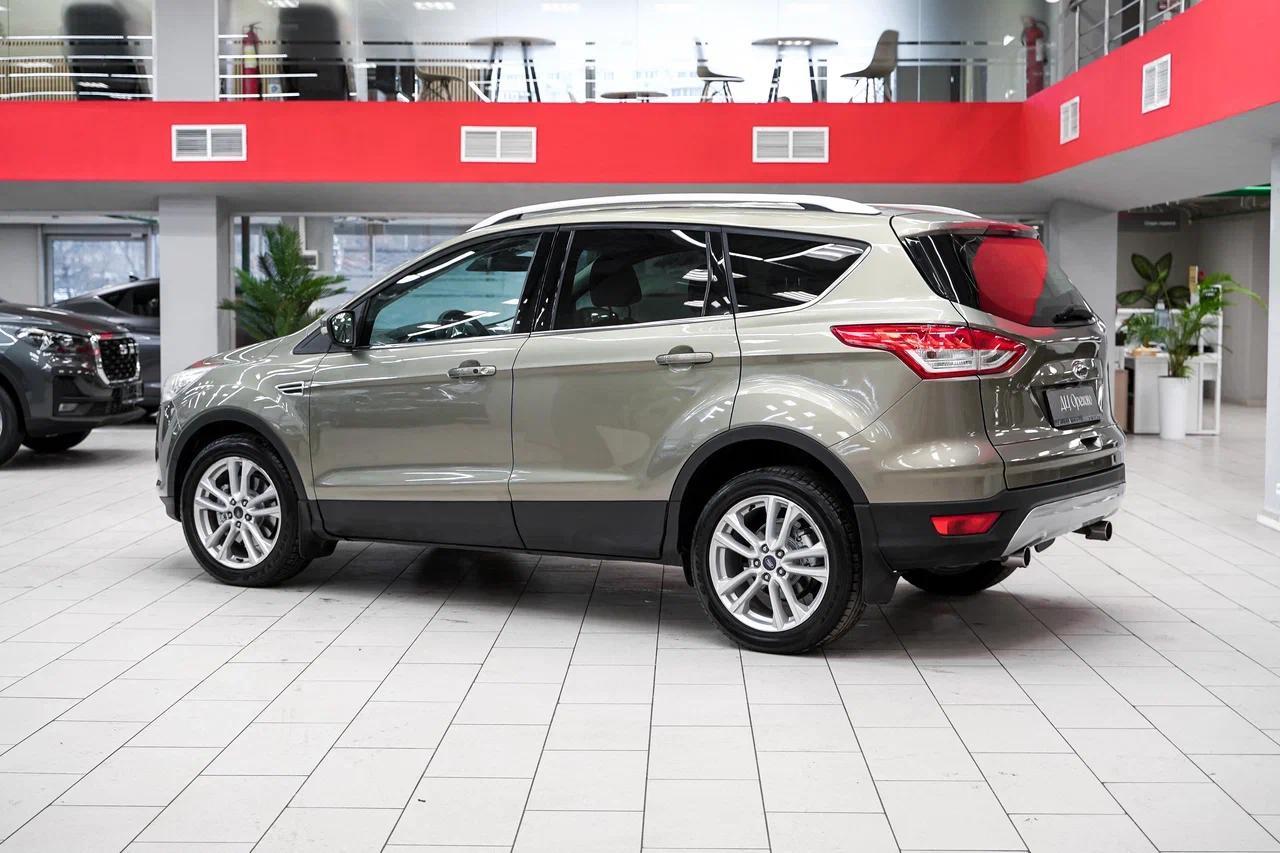 Ford Kuga 2013, серый, ДЦ Орехово