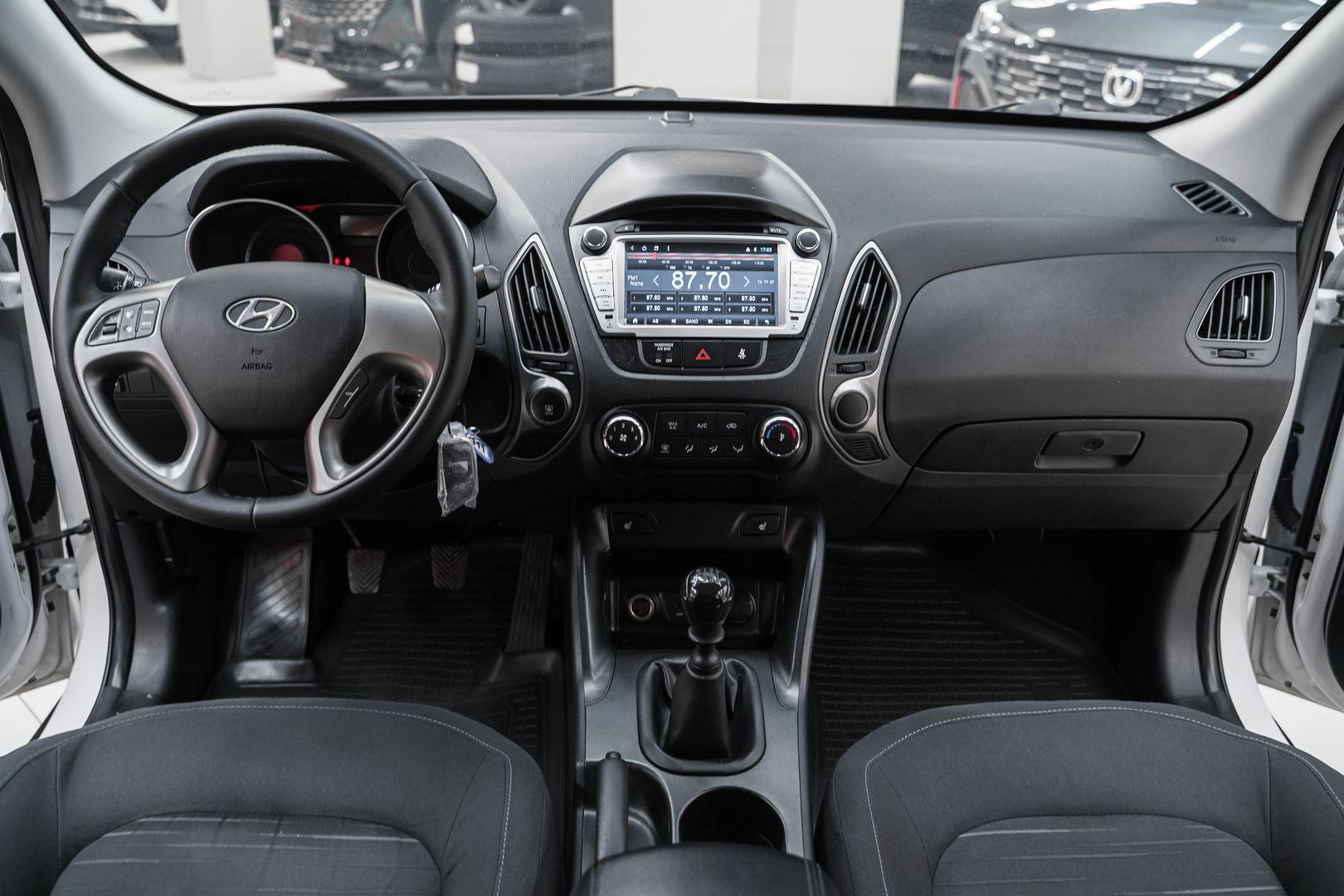 Hyundai ix35 2013, белый, ДЦ Орехово