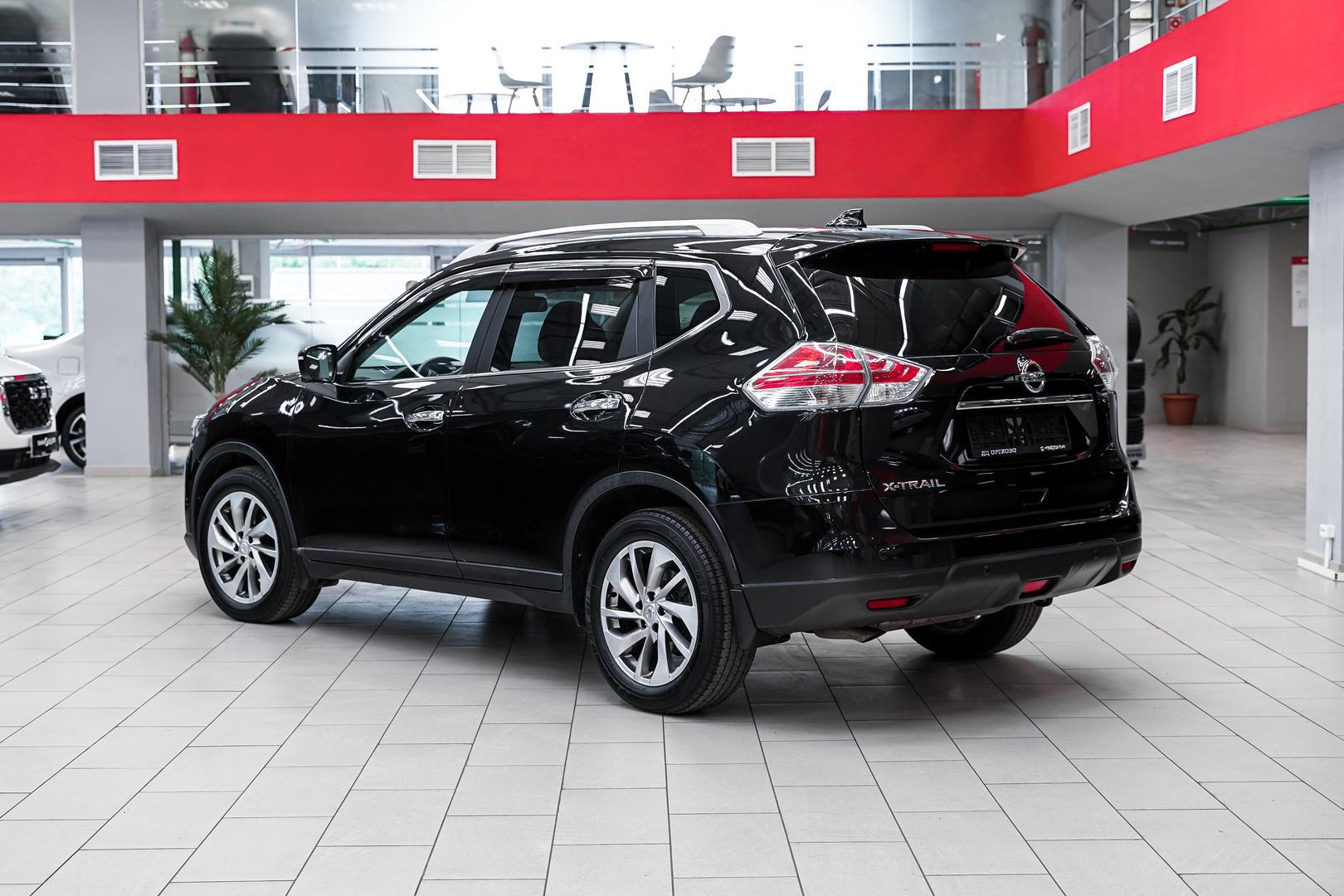 Nissan X-Trail 2017, черный, ДЦ Орехово