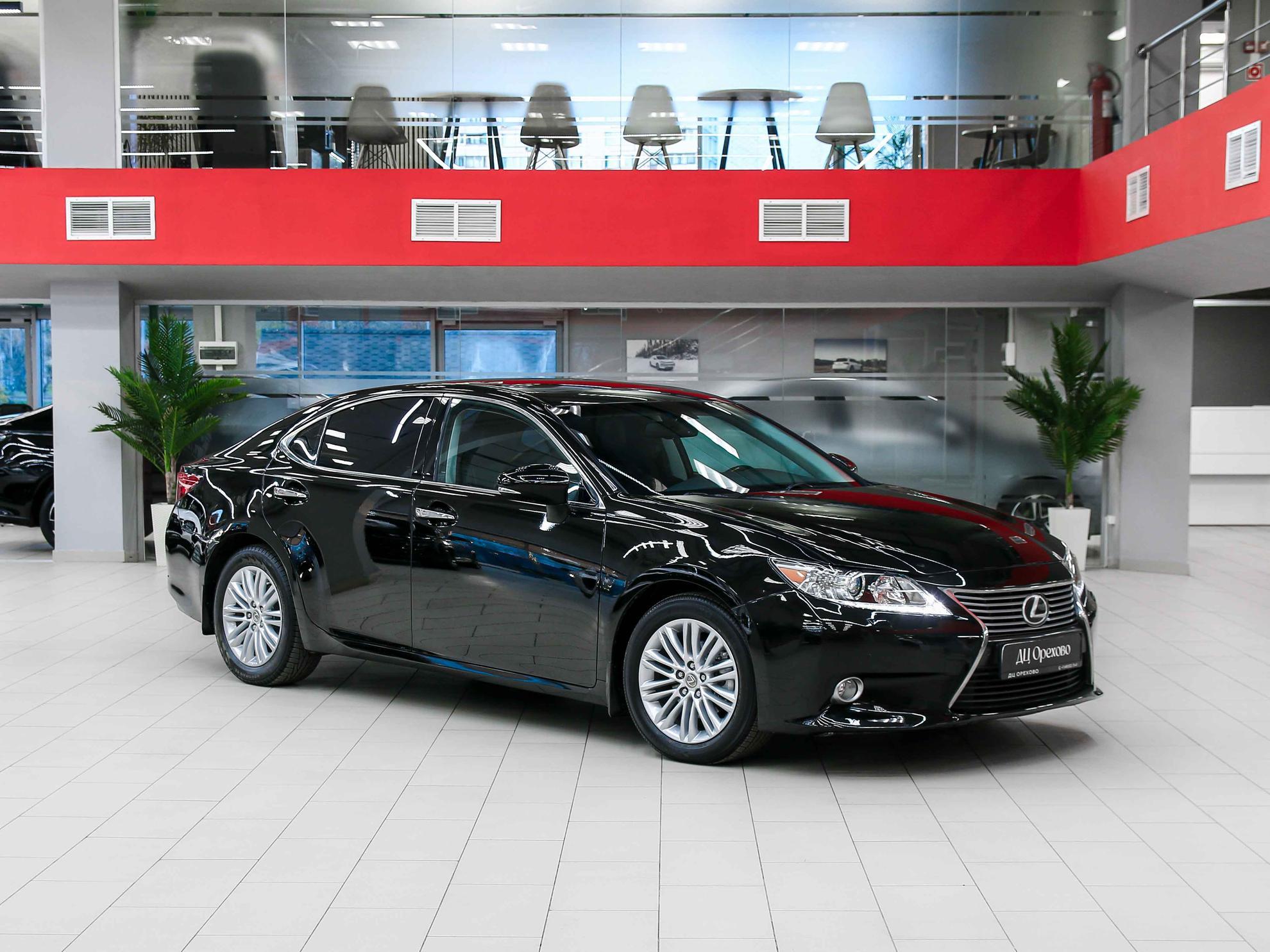Lexus ES 2014, черный, ДЦ Орехово