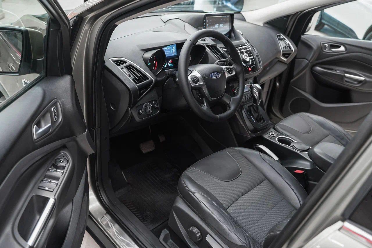 Ford Kuga 2013, серый, ДЦ Орехово