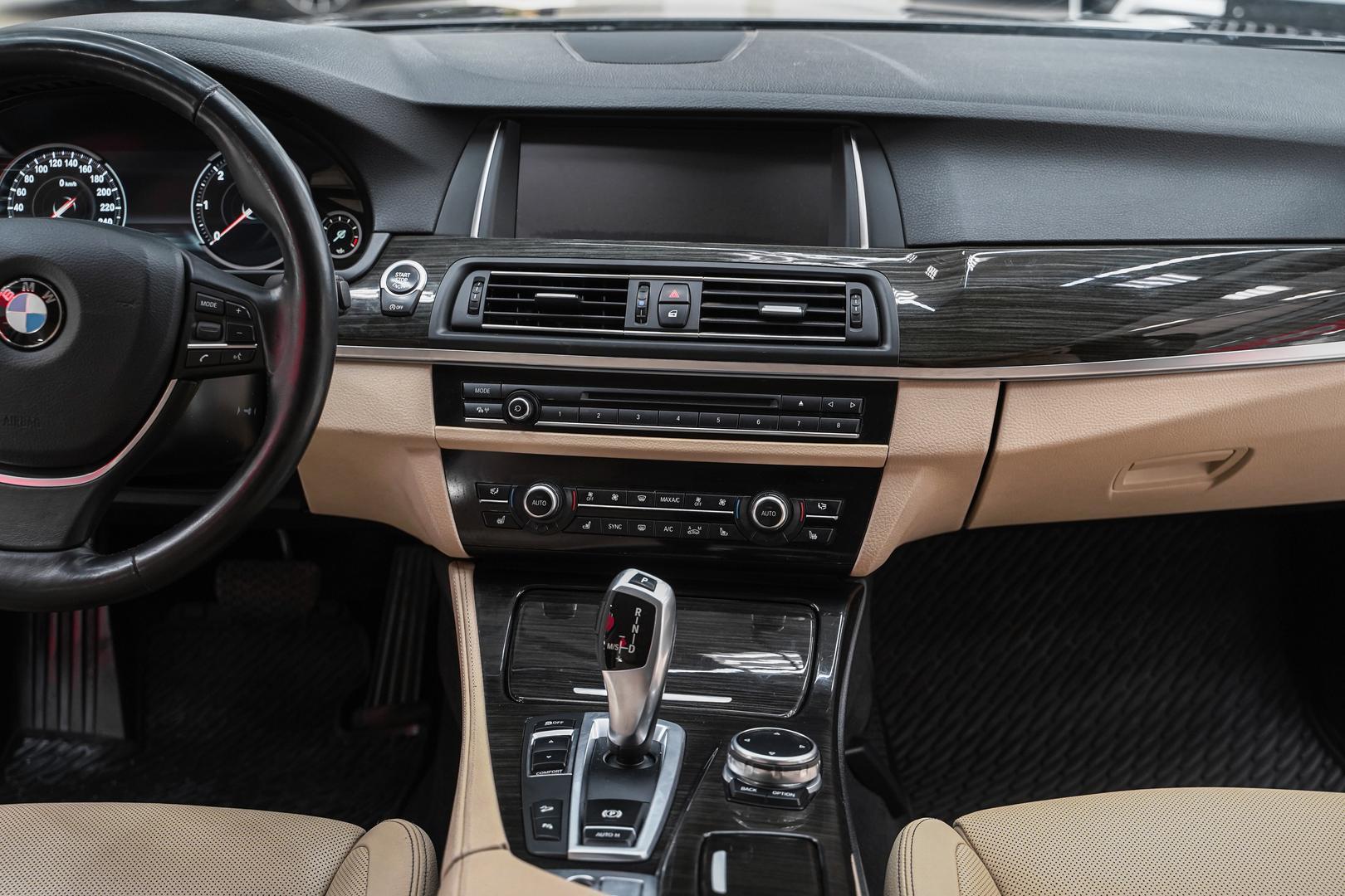 BMW 5 серии 2016, коричневый, ДЦ Орехово