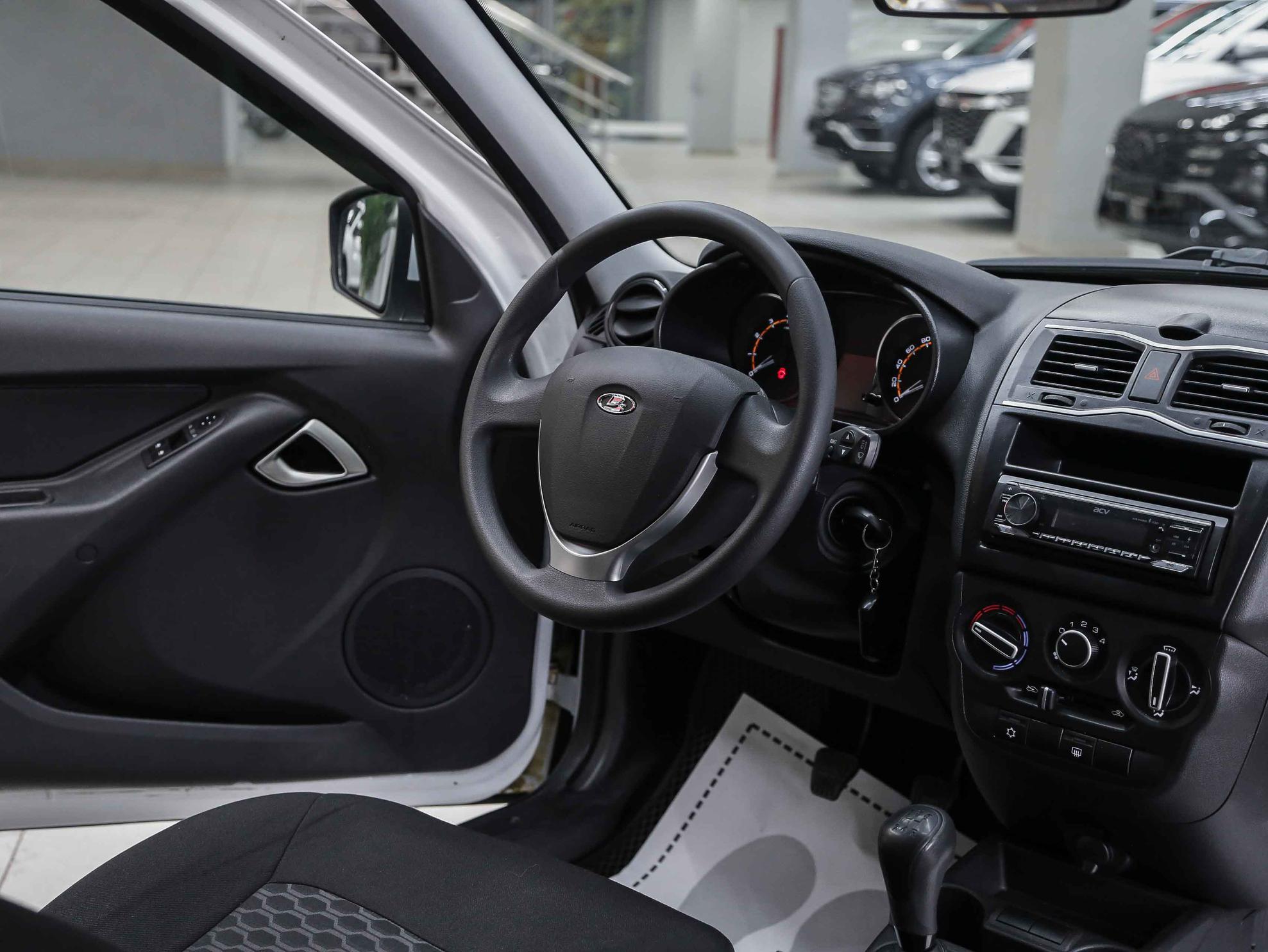 LADA (ВАЗ) Granta 2023, белый, ДЦ Орехово