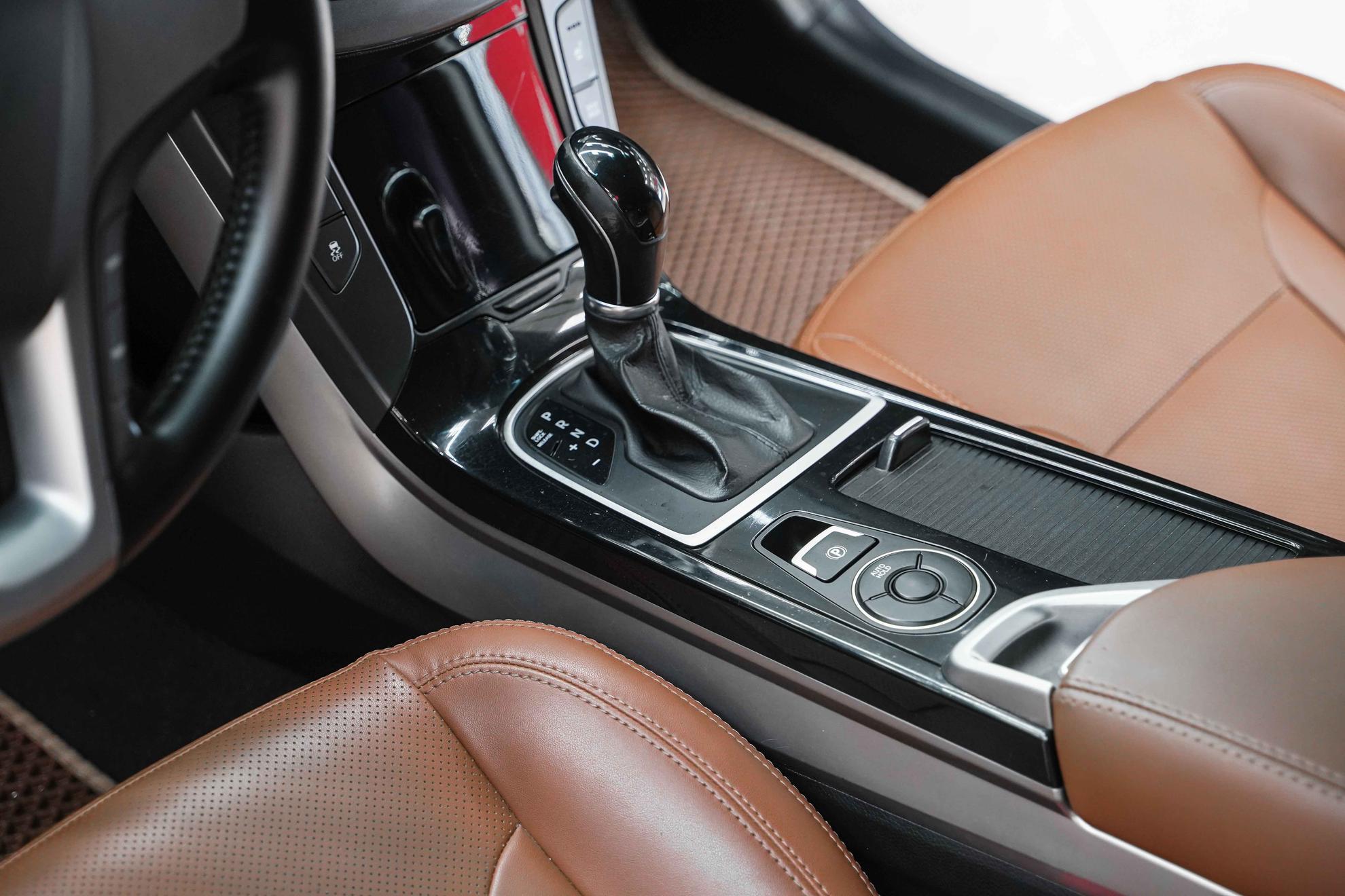 Hyundai i40 2014, серый, ДЦ Орехово