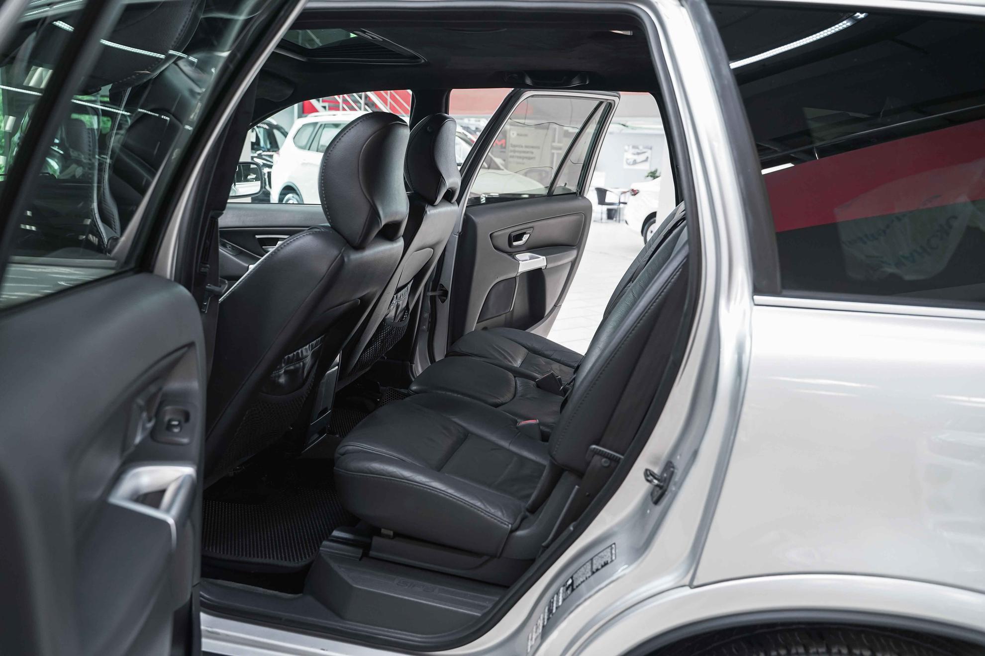 Volvo XC90 2004, серый, ДЦ Орехово