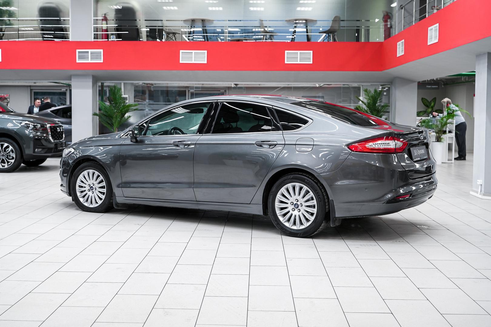 Ford Mondeo 2015, серый, ДЦ Орехово