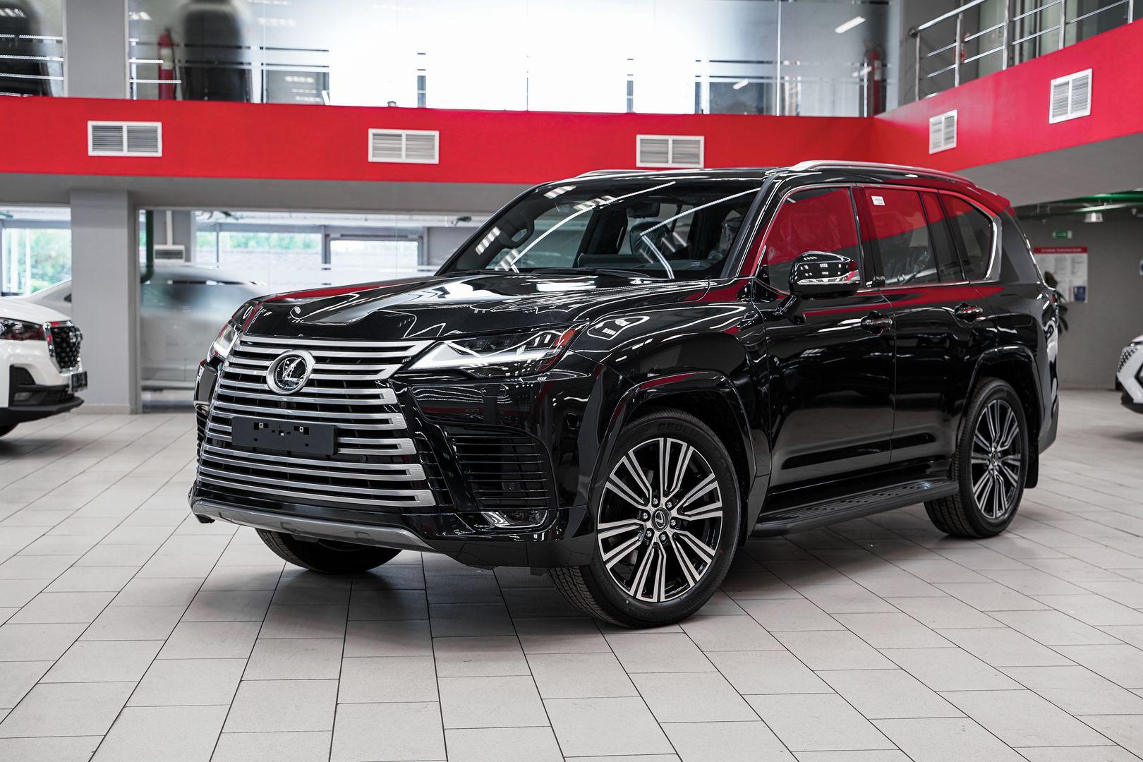 Lexus LX 2025, черный, ДЦ Орехово