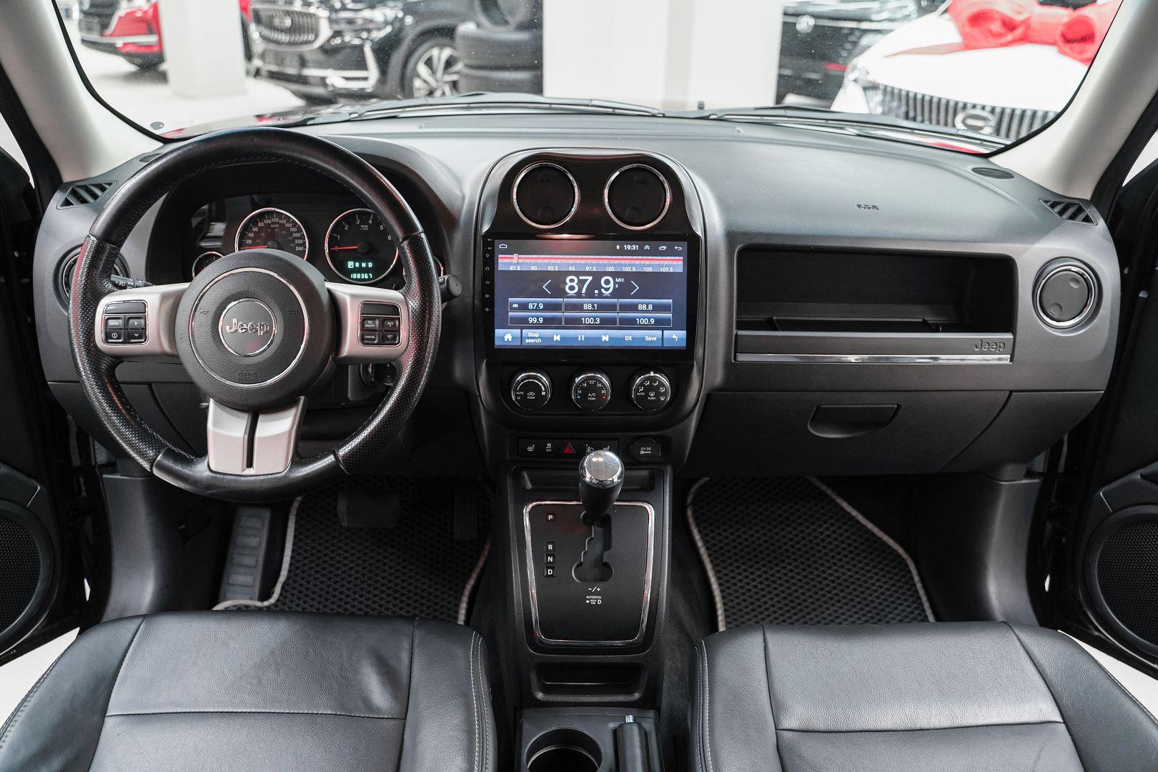 Jeep Liberty (Patriot) 2012, черный, ДЦ Орехово