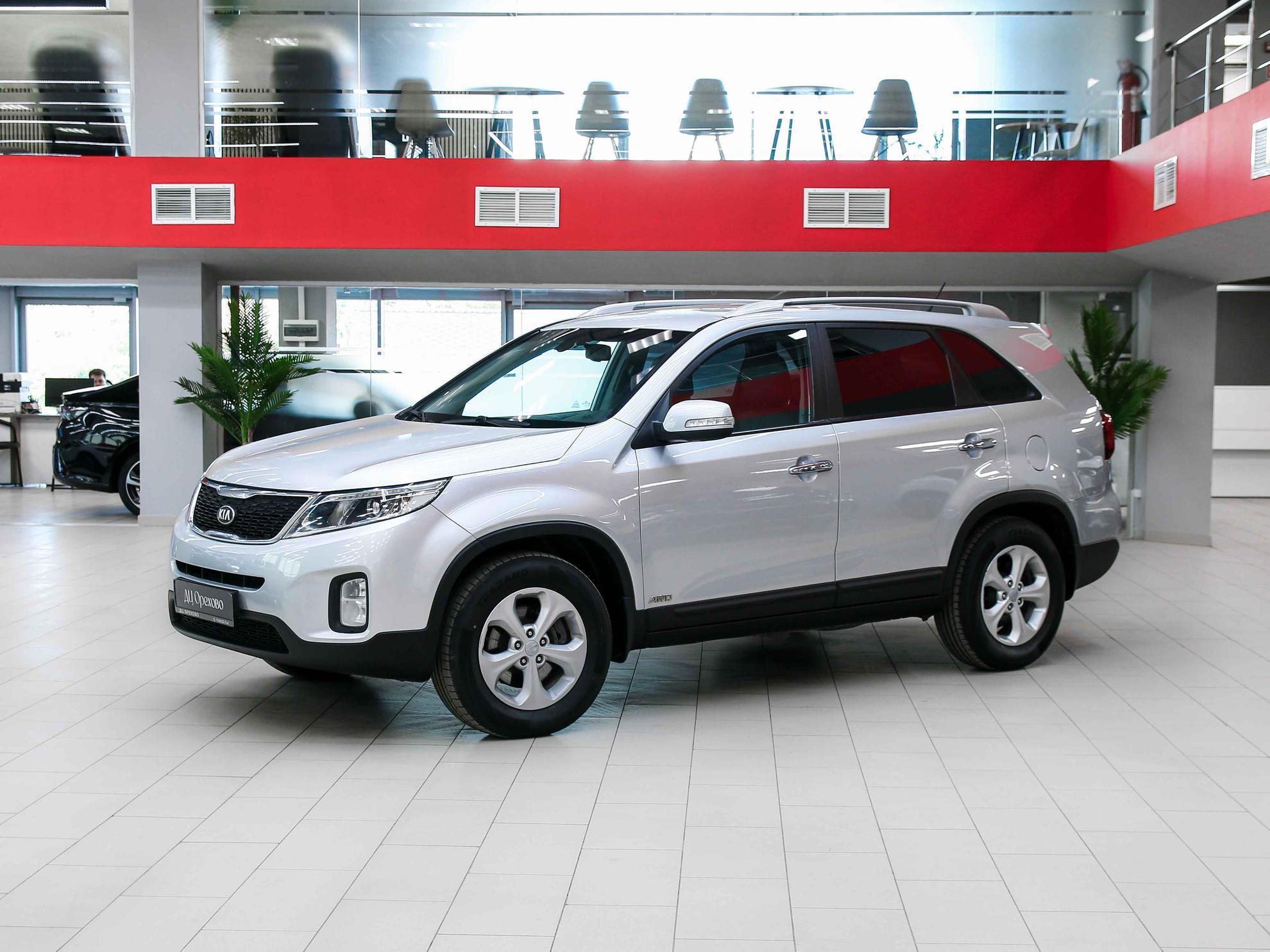Kia Sorento 2013, серебряный, ДЦ Орехово