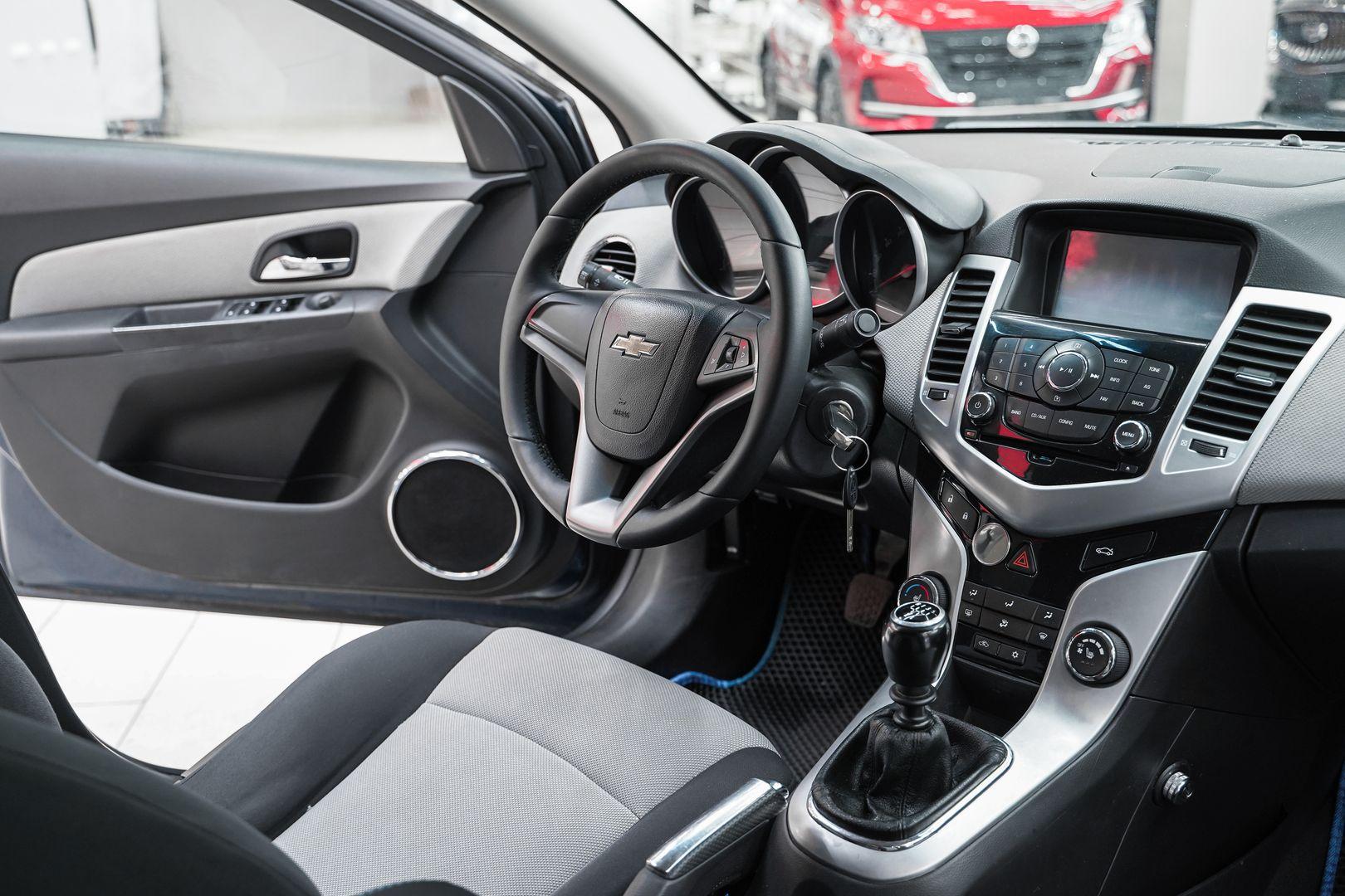 Chevrolet Cruze 2011, синий, ДЦ Орехово