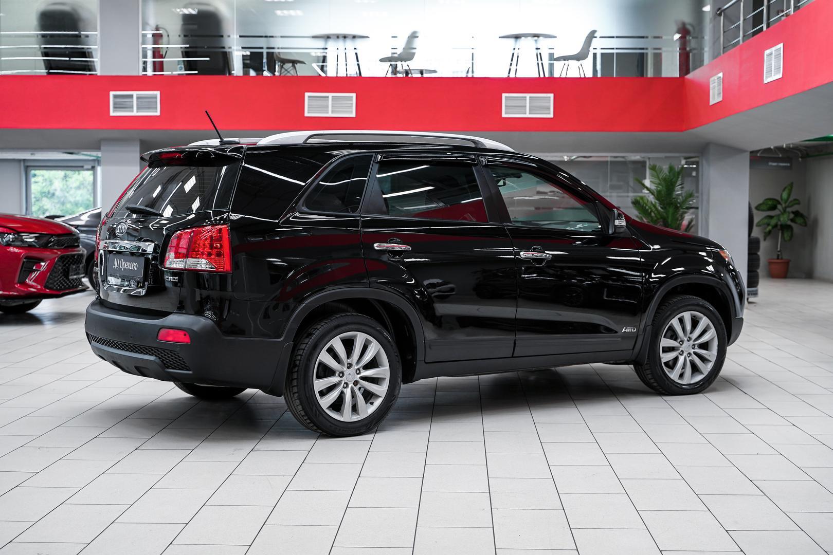 Kia Sorento 2011, черный, ДЦ Орехово