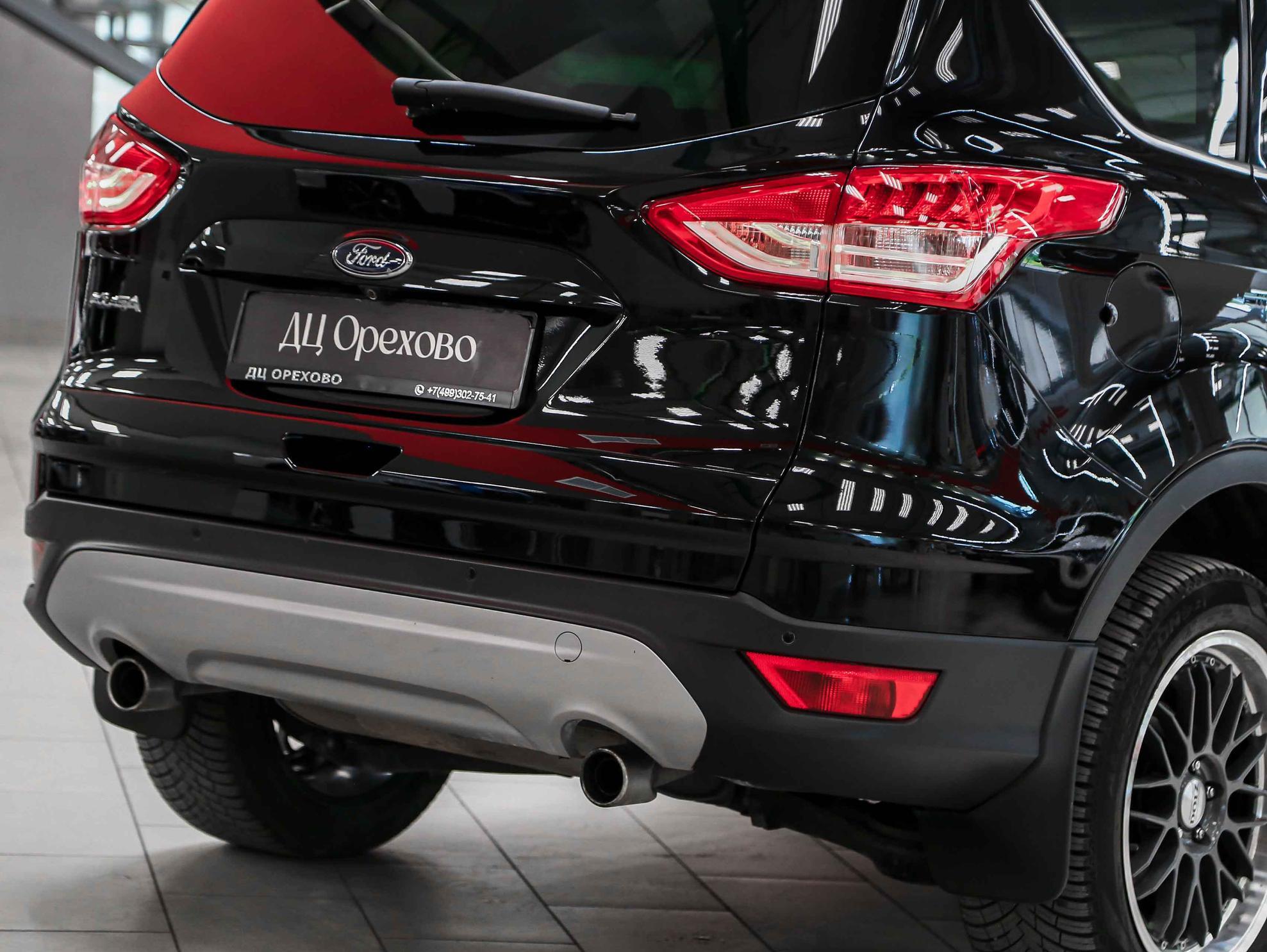 Ford Kuga 2013, черный, ДЦ Орехово