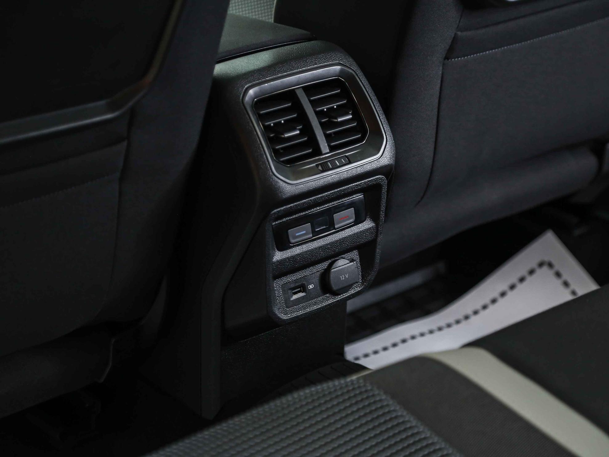 Volkswagen Tiguan 2020, черный, ДЦ Орехово