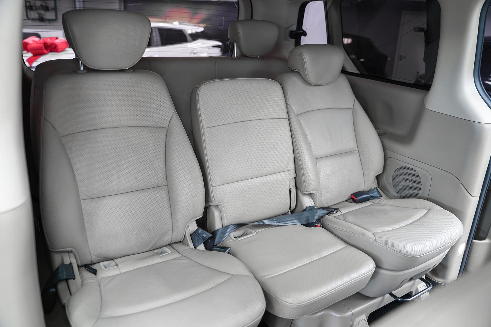 Hyundai Grand Starex 2011, черный, ДЦ Орехово